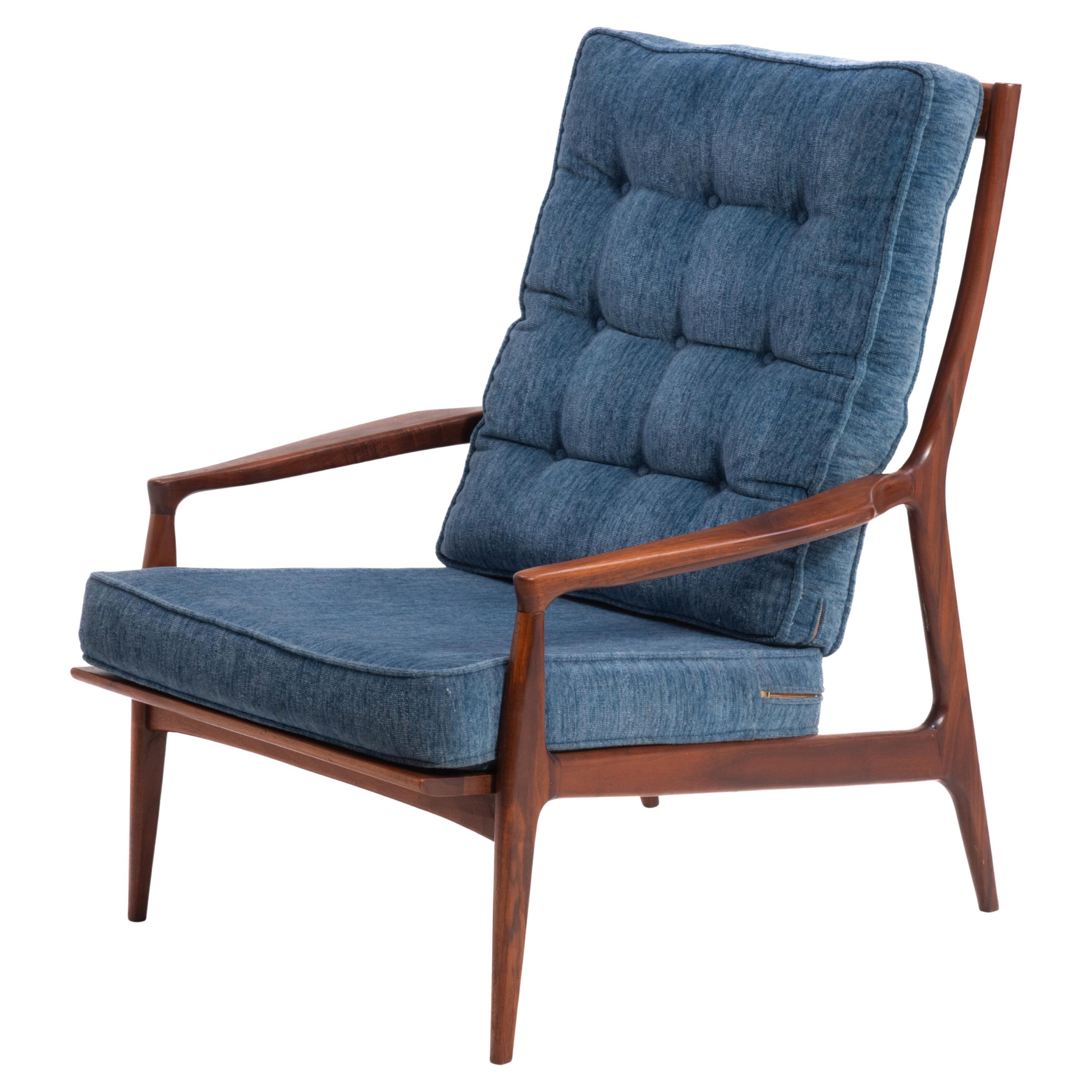 Early Milo Baughman Thayer Coggin Walnut Spindled Lounge Chair Signed