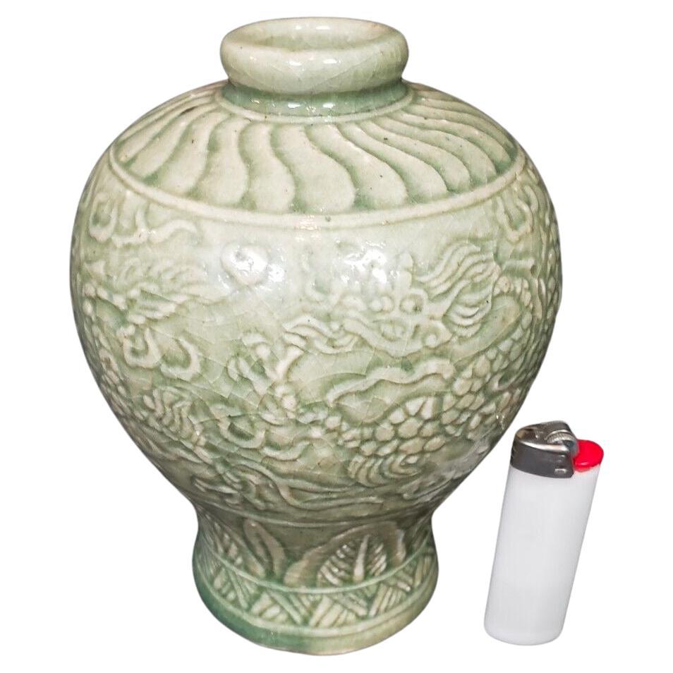 Early Ming, Floral Pattern Porcelain Plum Vase For Sale