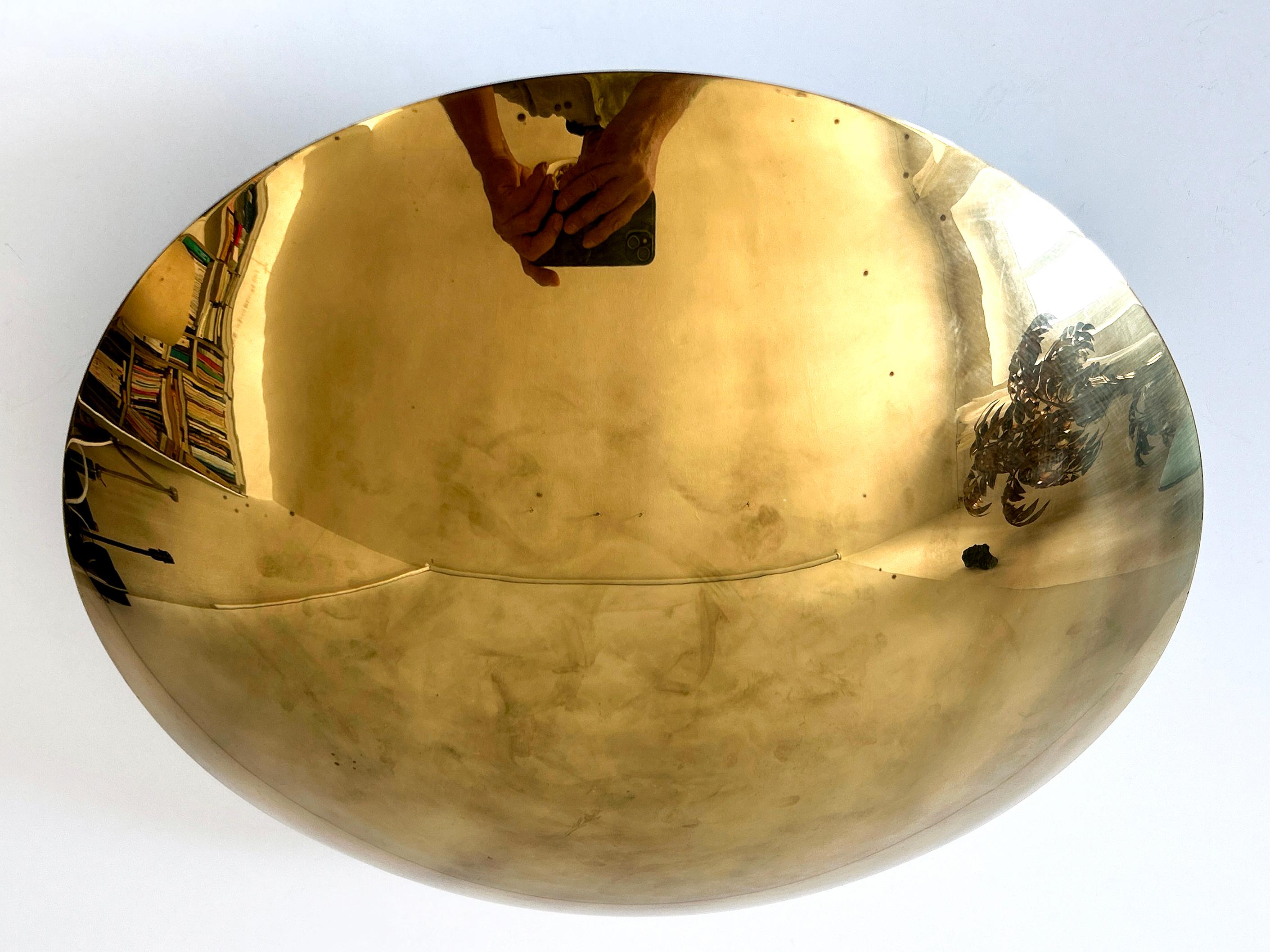 Lampada da incasso o scendiletto in ottone di Florian Schulz Germania anni '60 in vendita 5