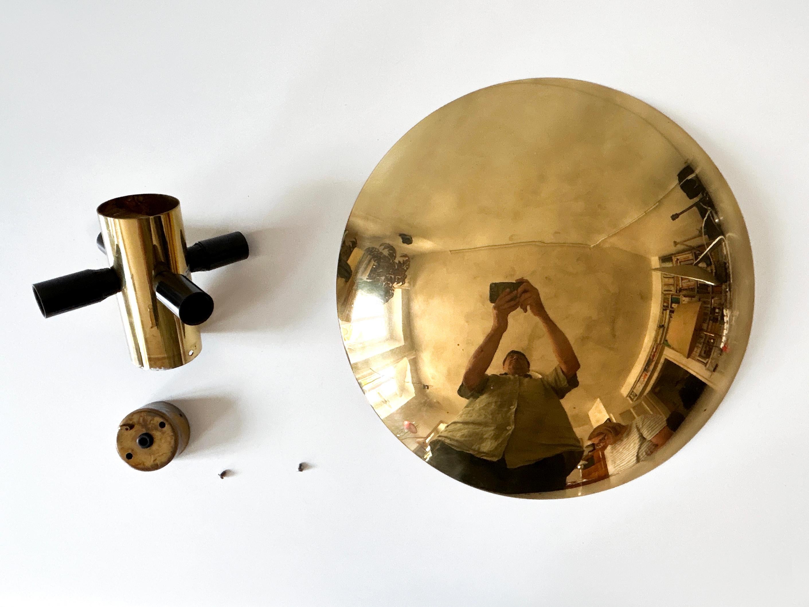 Lampada da incasso o scendiletto in ottone di Florian Schulz Germania anni '60 in vendita 12