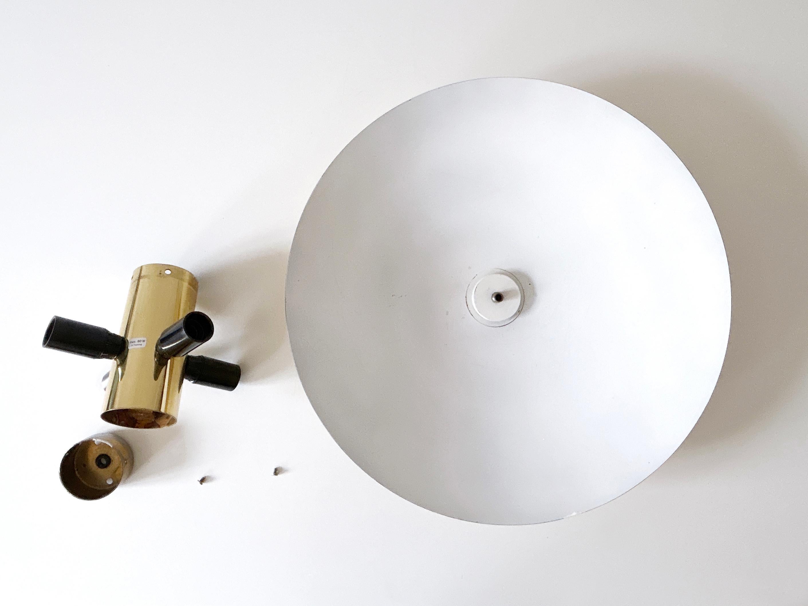 Lampada da incasso o scendiletto in ottone di Florian Schulz Germania anni '60 in vendita 13