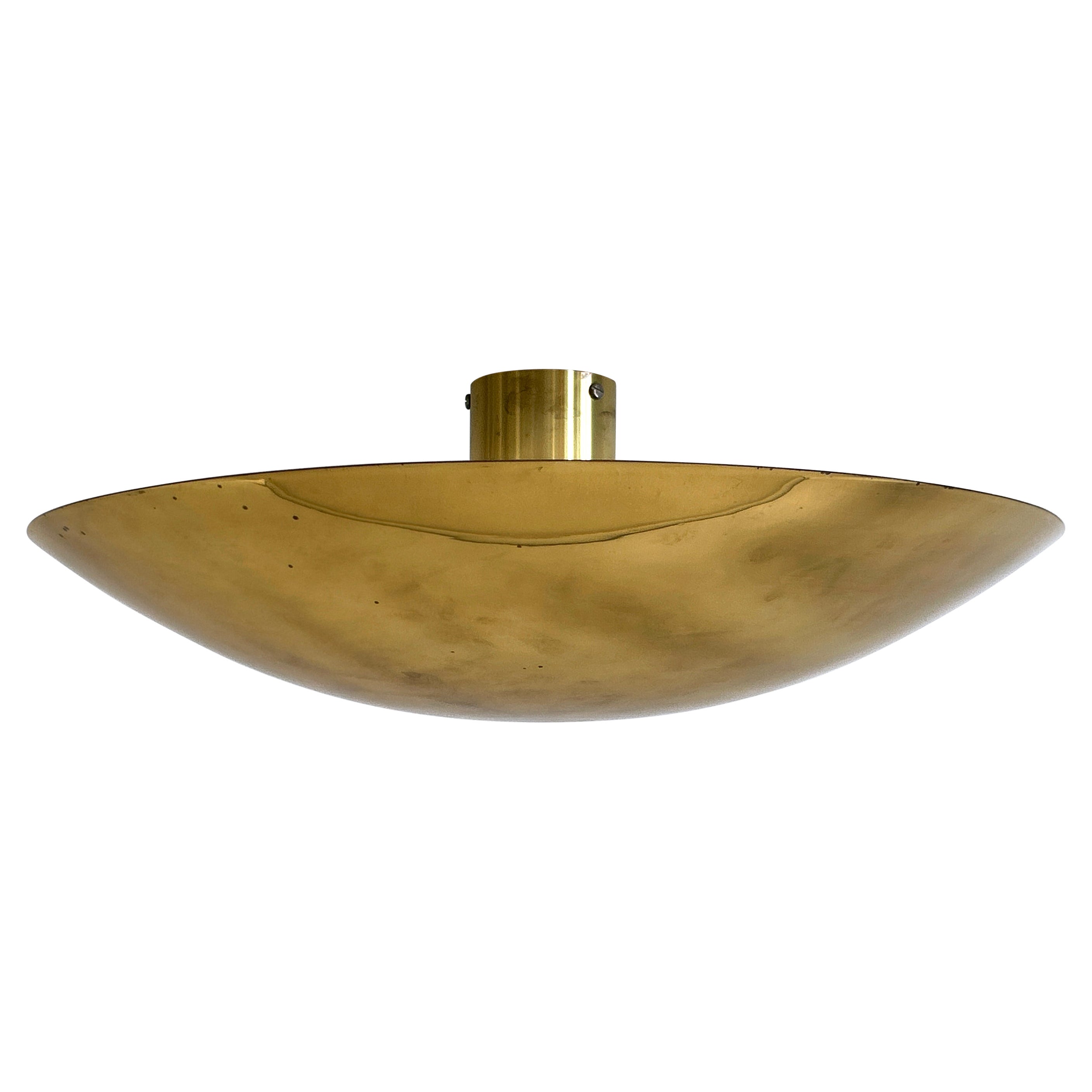 Lampada da incasso o scendiletto in ottone di Florian Schulz Germania anni '60