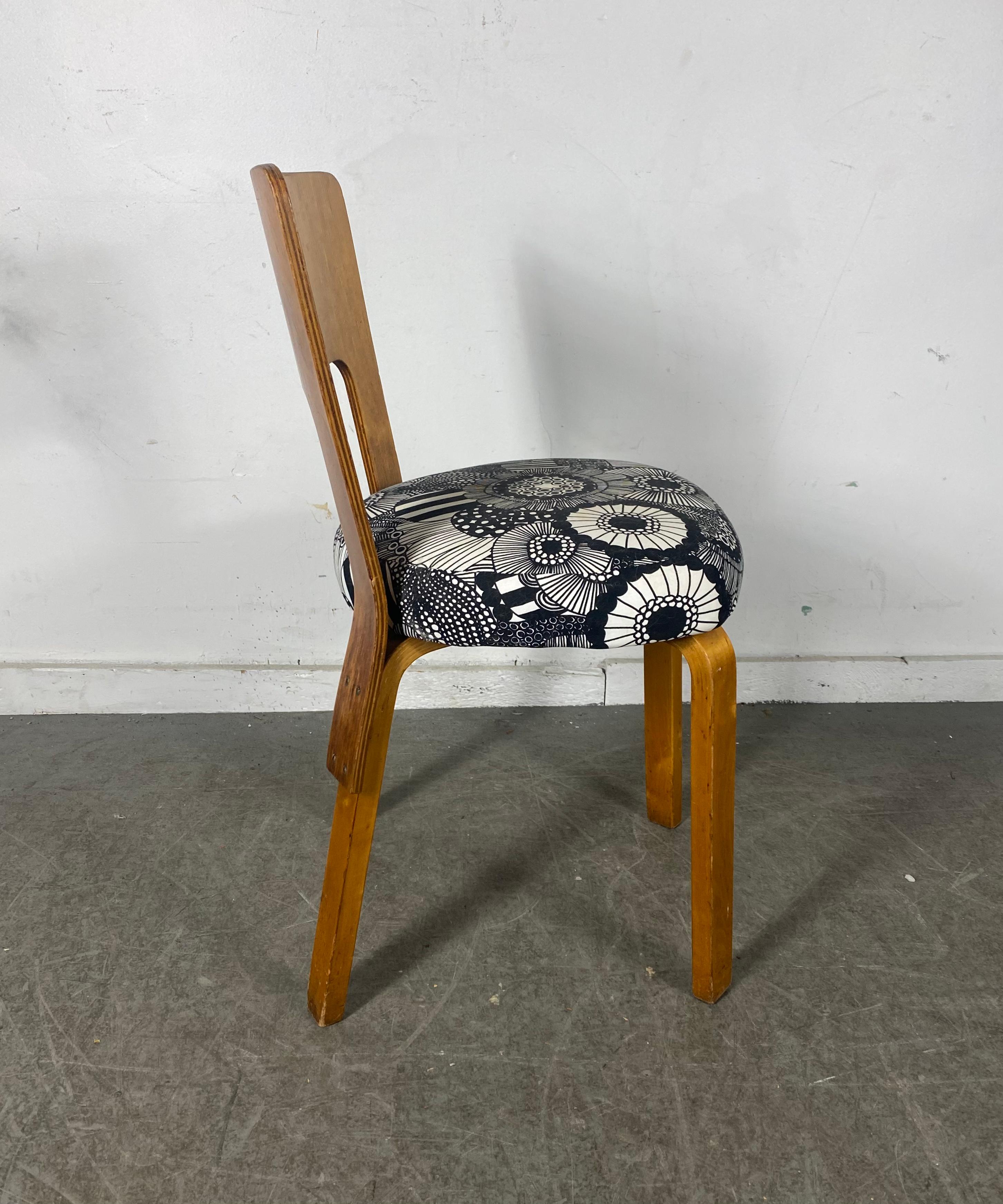 Laminated Early Model 65 Chair by Alvar Aalto, ,  For Sale