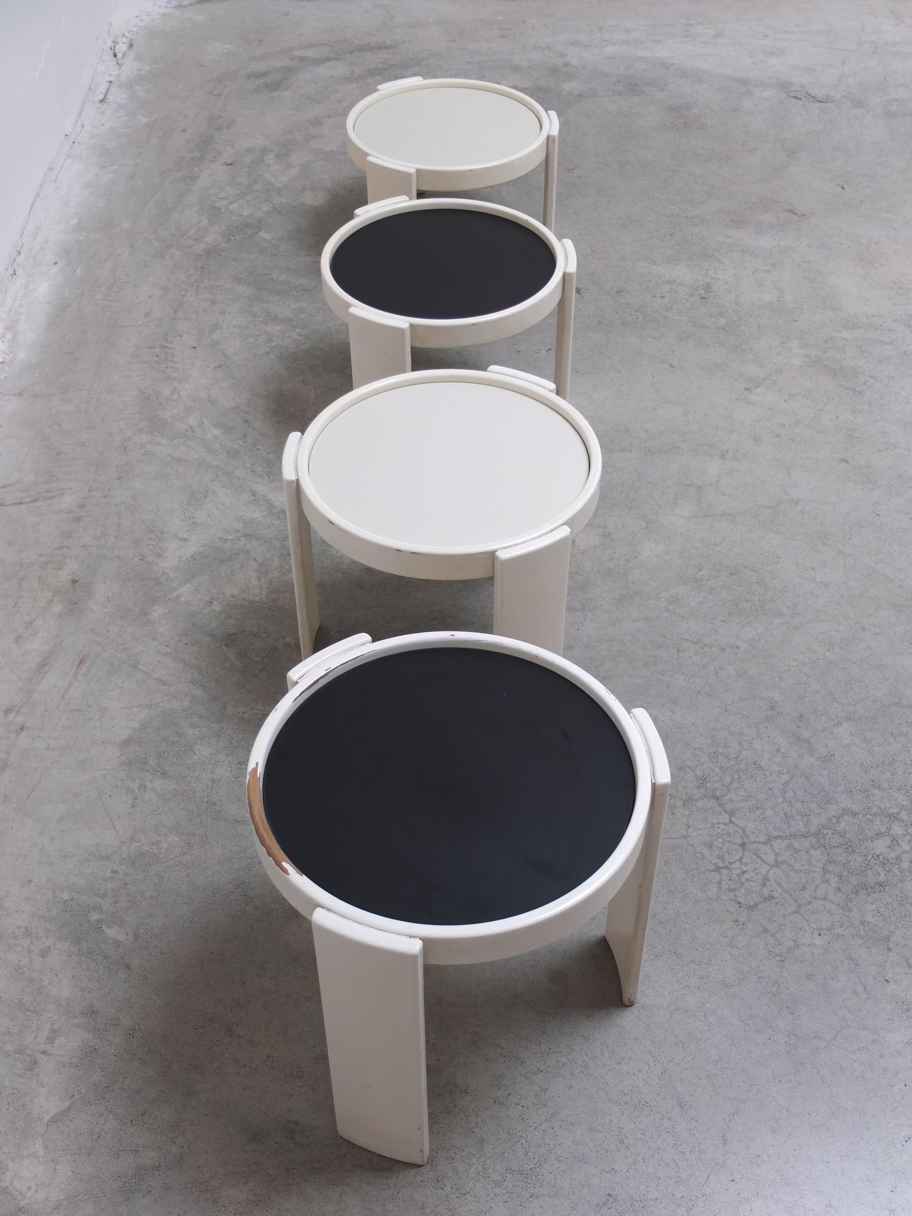 Tables d'appoint empilables « Modèle 780 » de Gianfranco Frattini pour Cassina, 1966 en vente 4