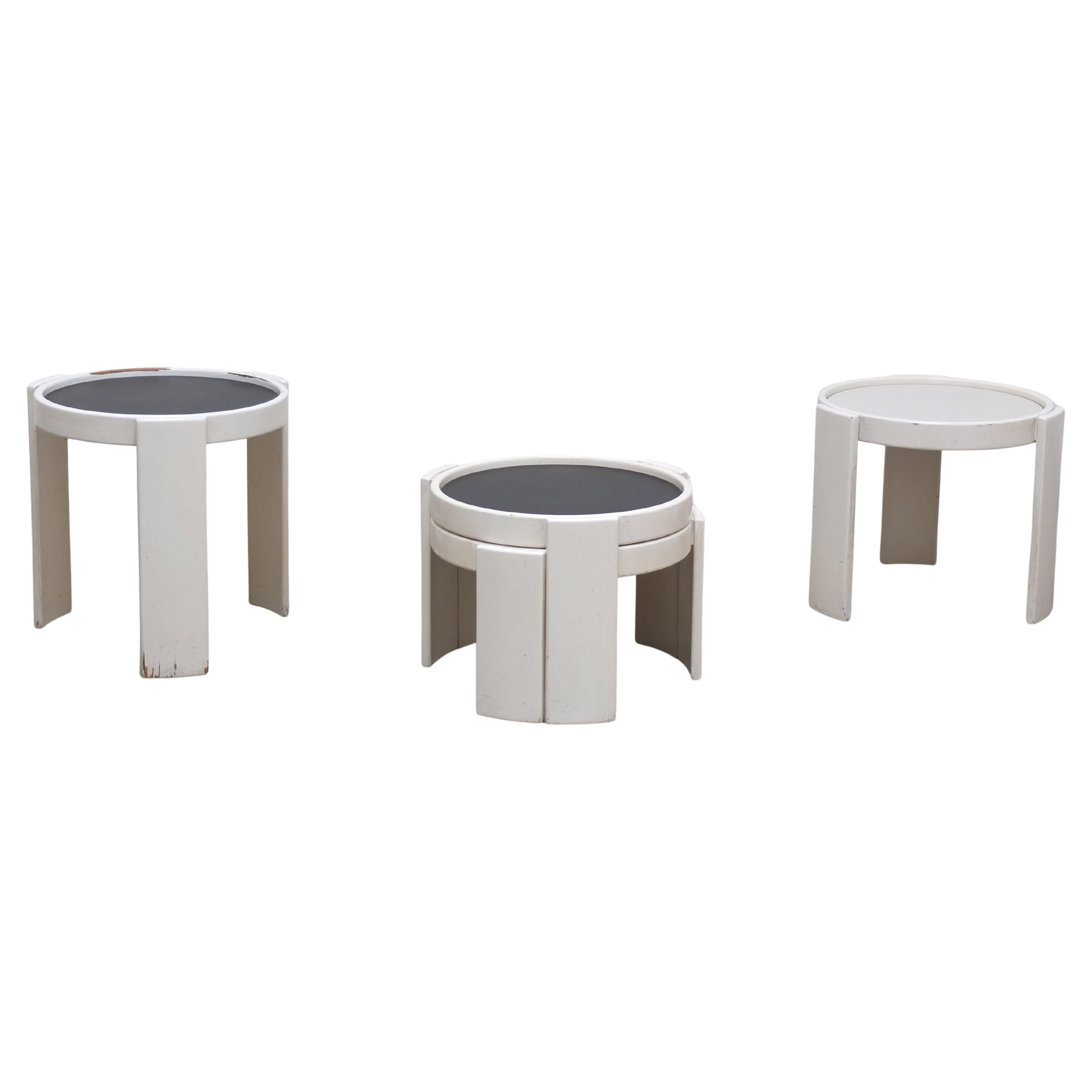 Frühe stapelbare Beistelltische „Modell 780“ von Gianfranco Frattini für Cassina, 1966