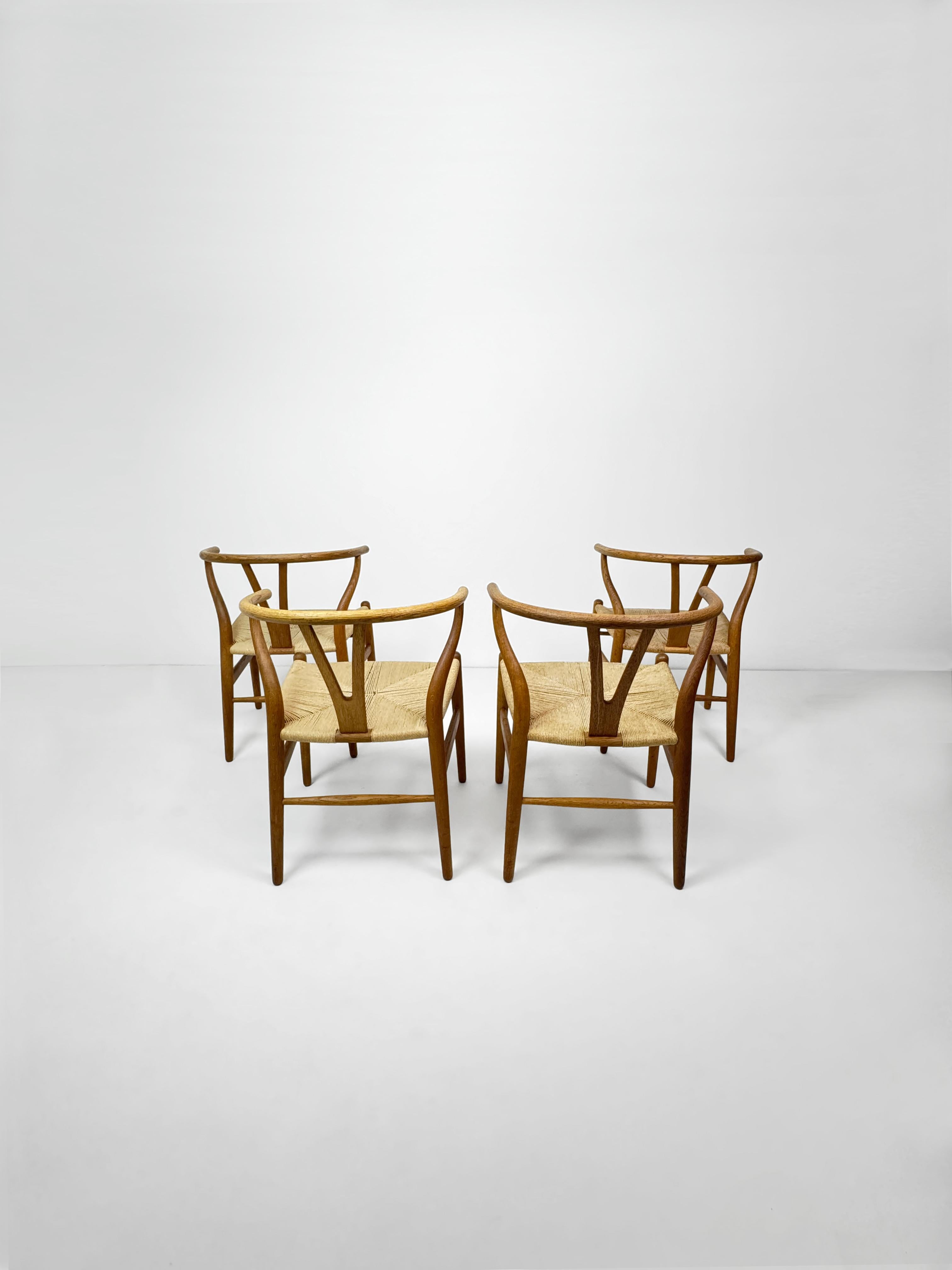 Mid-20th Century Early Model Hans J Wegner CH24 Chair in Patinated Oak, Denmark 1950's