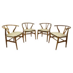 Sedia Hans J. Wegner CH24 in quercia patinata, Danimarca, anni '50