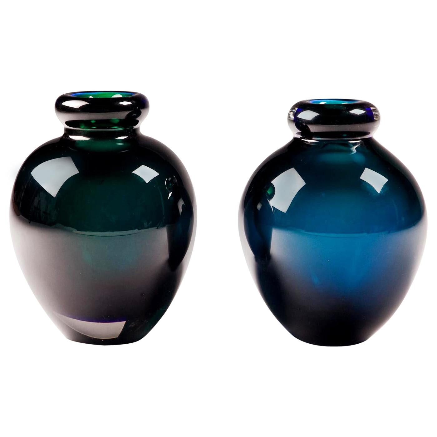 Frühe Vasen aus Muranoglas in Blau und Grün im Angebot