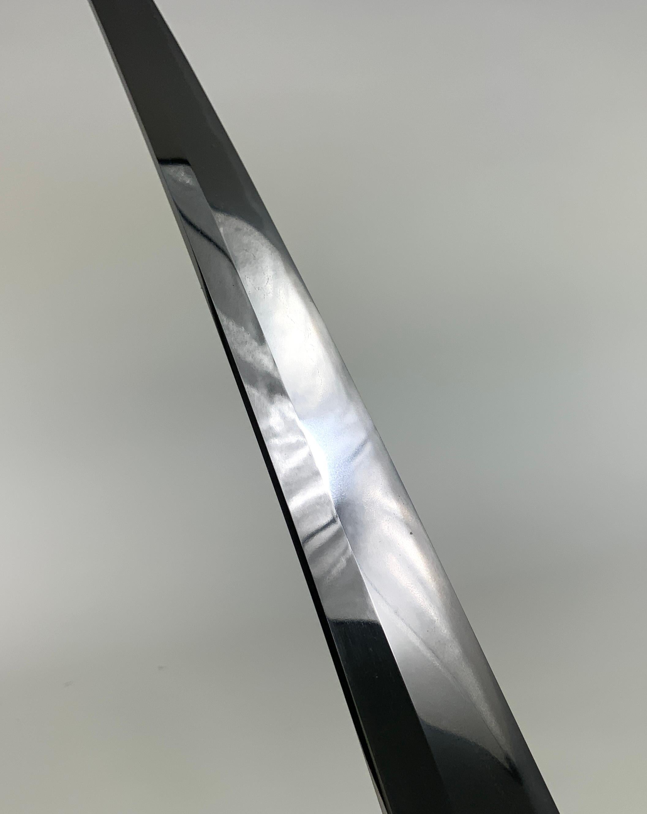 Early Muromachi Period Samurai Naoe Shizu Katana with Papers, 14th Century For Sale 1