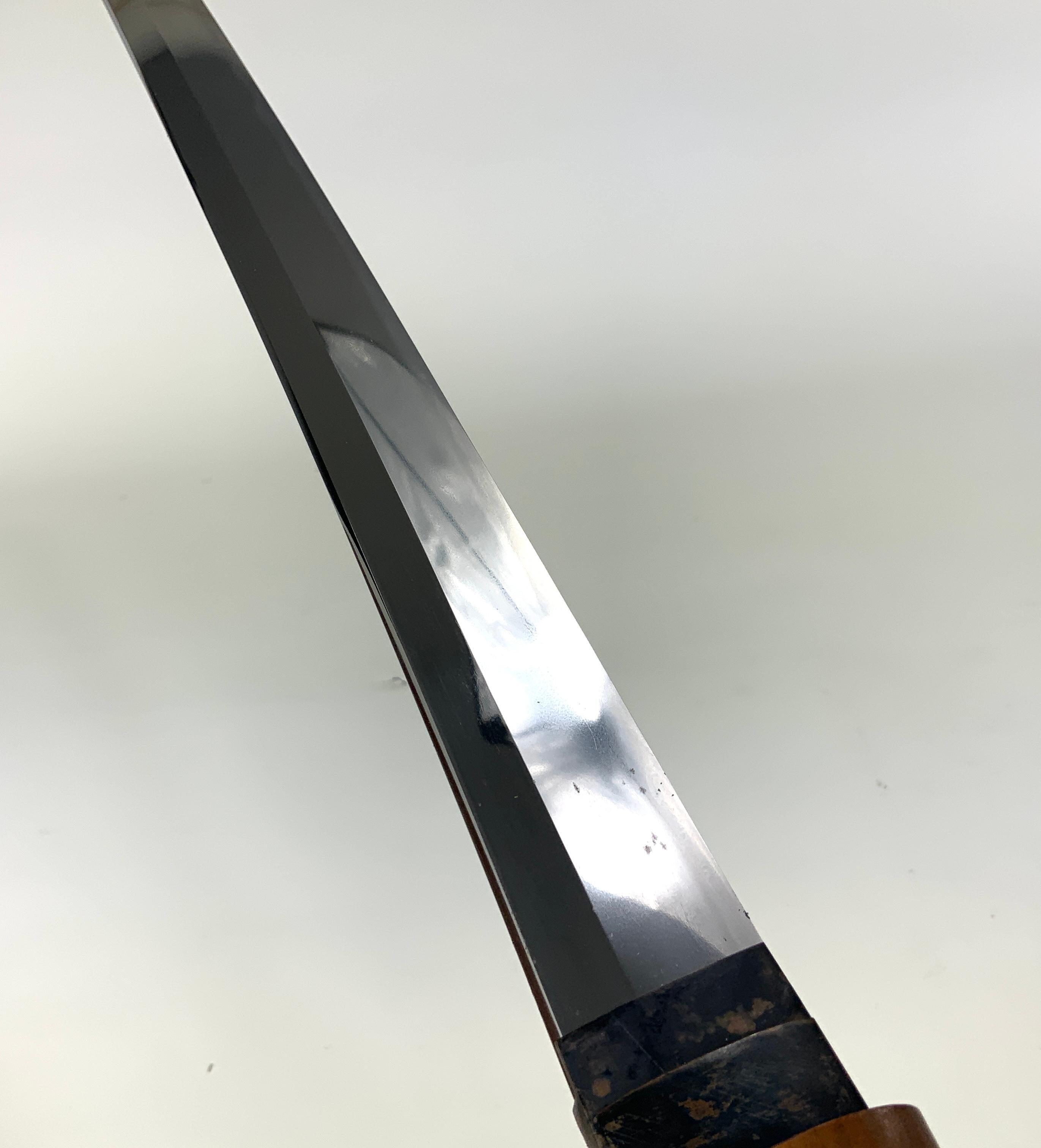 Early Muromachi Period Samurai Naoe Shizu Katana with Papers, 14th Century For Sale 2