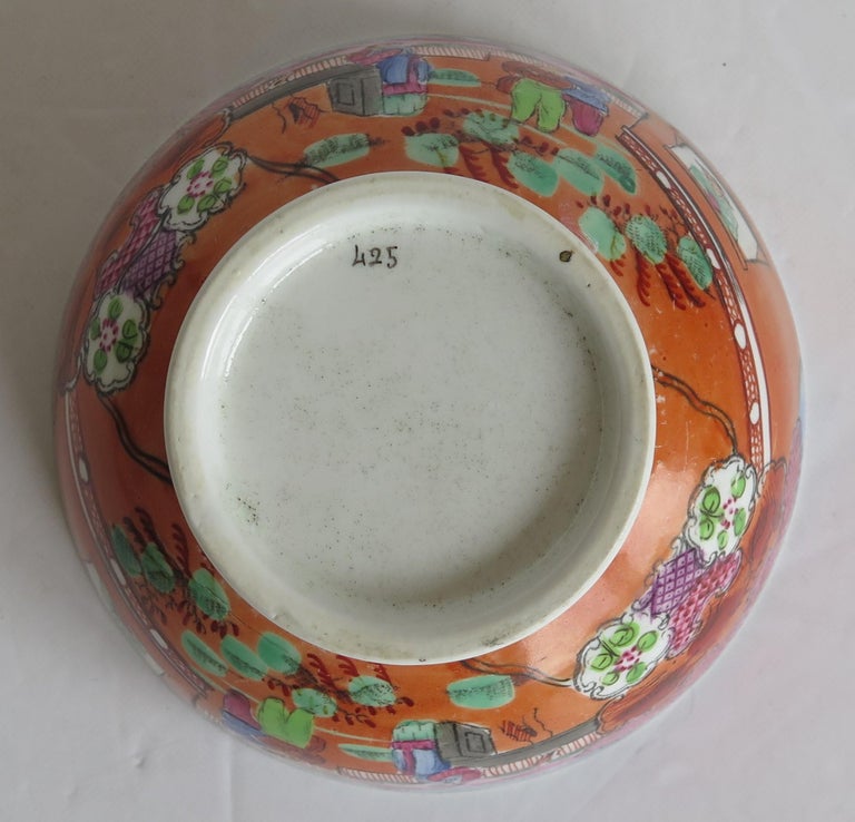 Early New Hall Porcelain Bowl with Boy in Window Pattern No. 425, circa 1800 For Sale 5