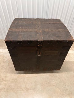 Early Nineteen century Britain Embassy in Washington Wood Trunk.