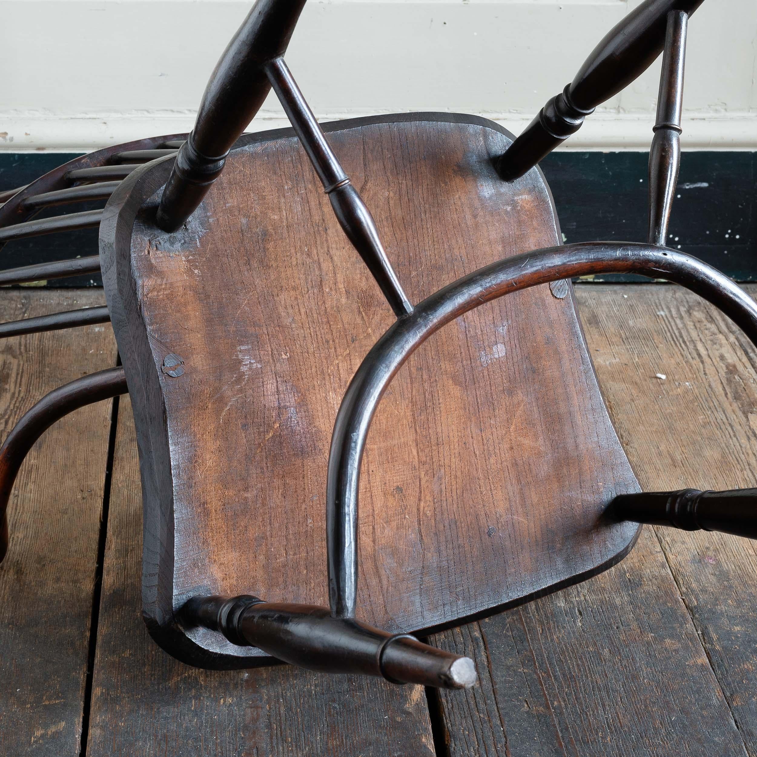 Englischer Thames Valley Windsor-Sessel aus dem frühen neunzehnten Jahrhundert im Angebot 8