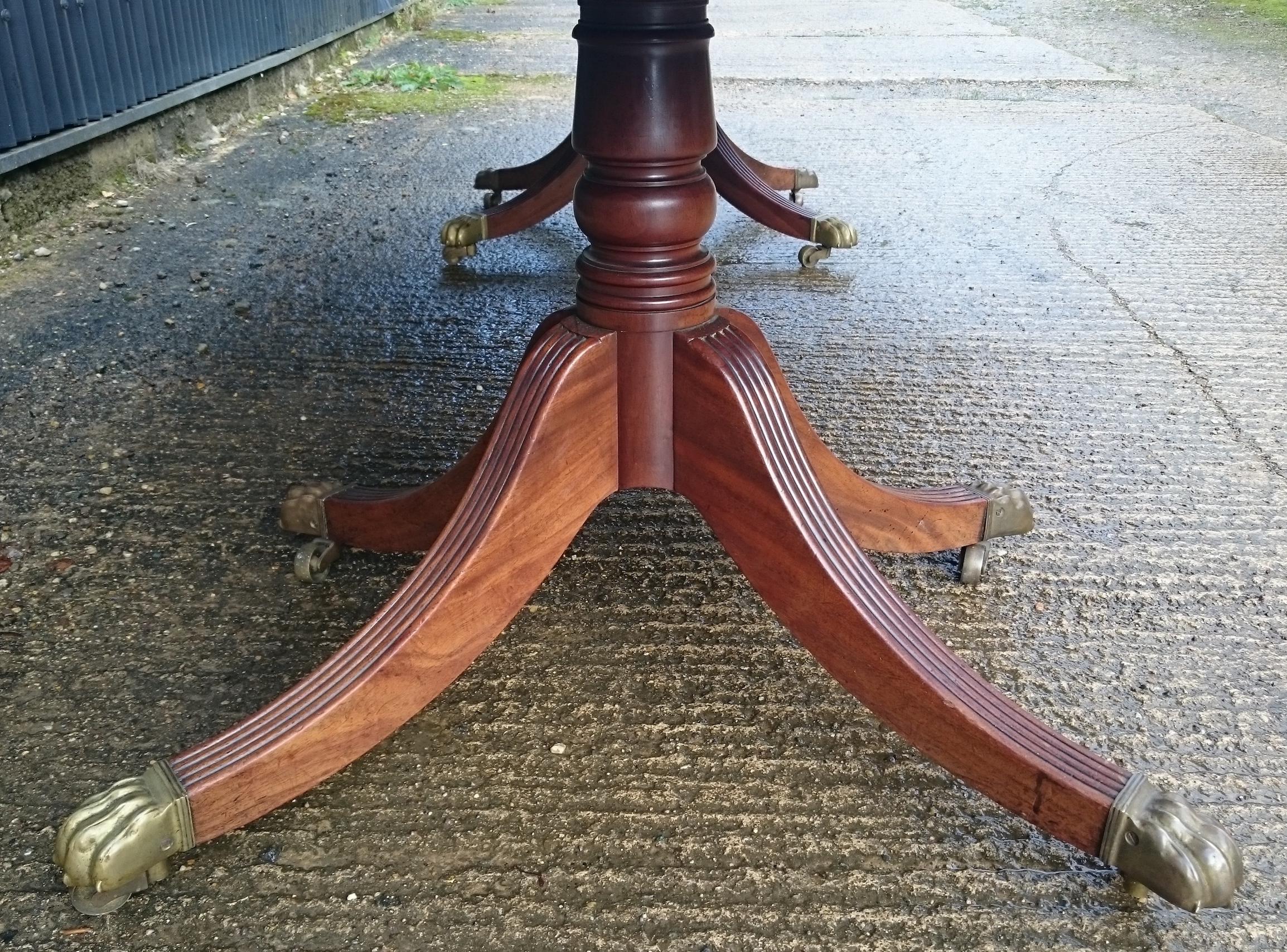 Early 19th Century Regency Mahogany Twin Pedestal Antique Dining Table For Sale 5