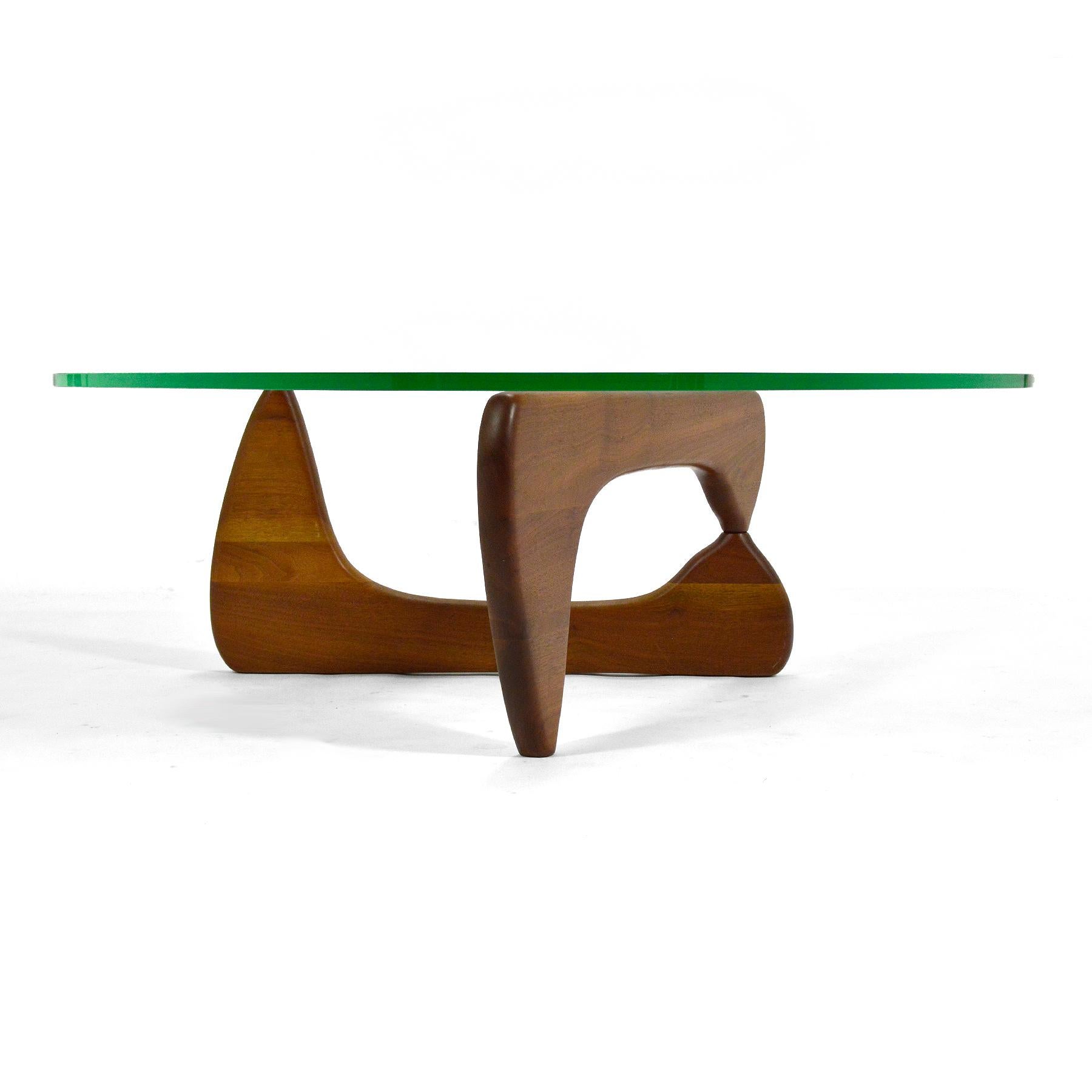 Early Noguchi IN-50 Coffee Table by Herman Miller 4