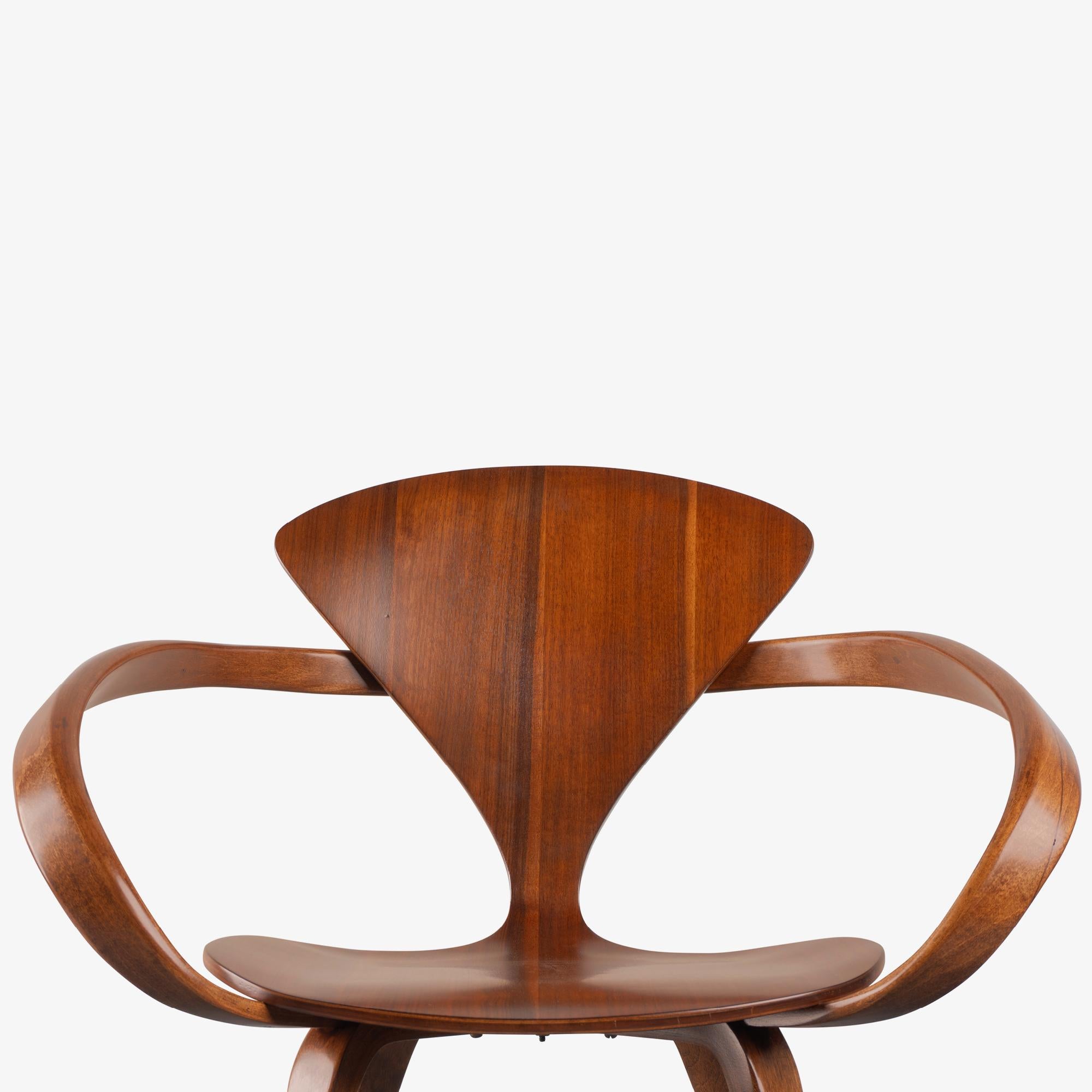 Mid-20th Century Early Norman Cherner for Plycraft Dining Chairs in Walnut, Set of 4