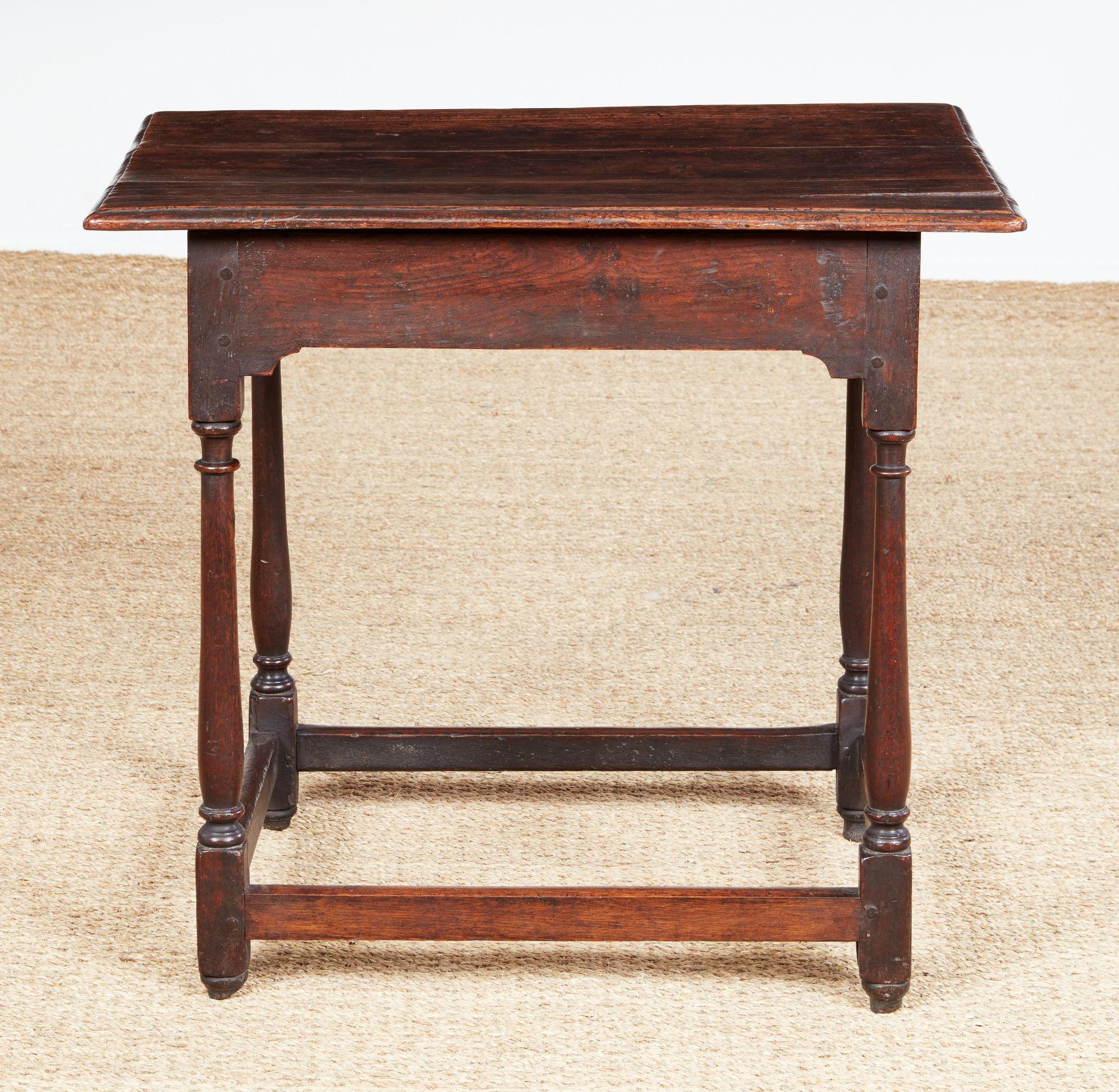 Table centrale en Oak Oak ancien en vente 2