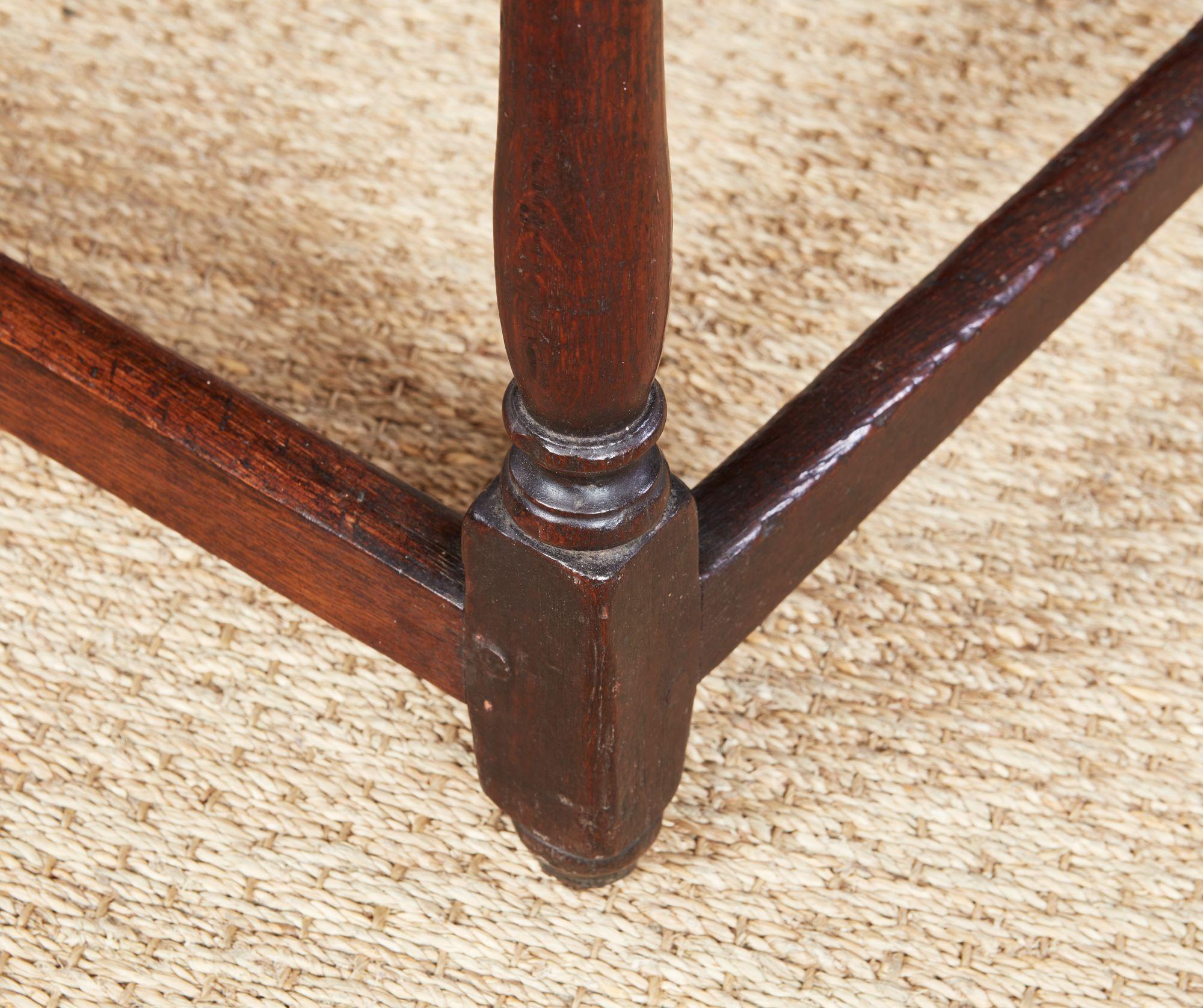 Table centrale en Oak Oak ancien en vente 3