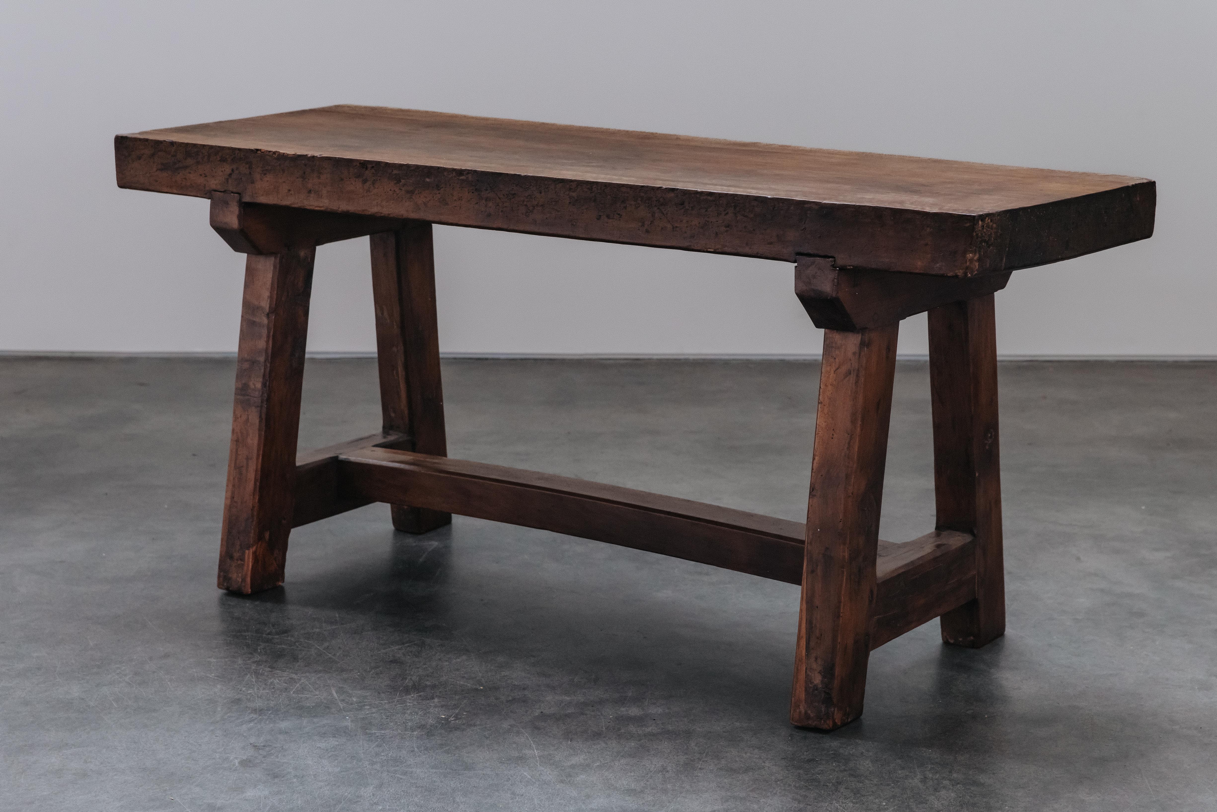 Chêne Console en chêne d'Italie, vers 1820 en vente