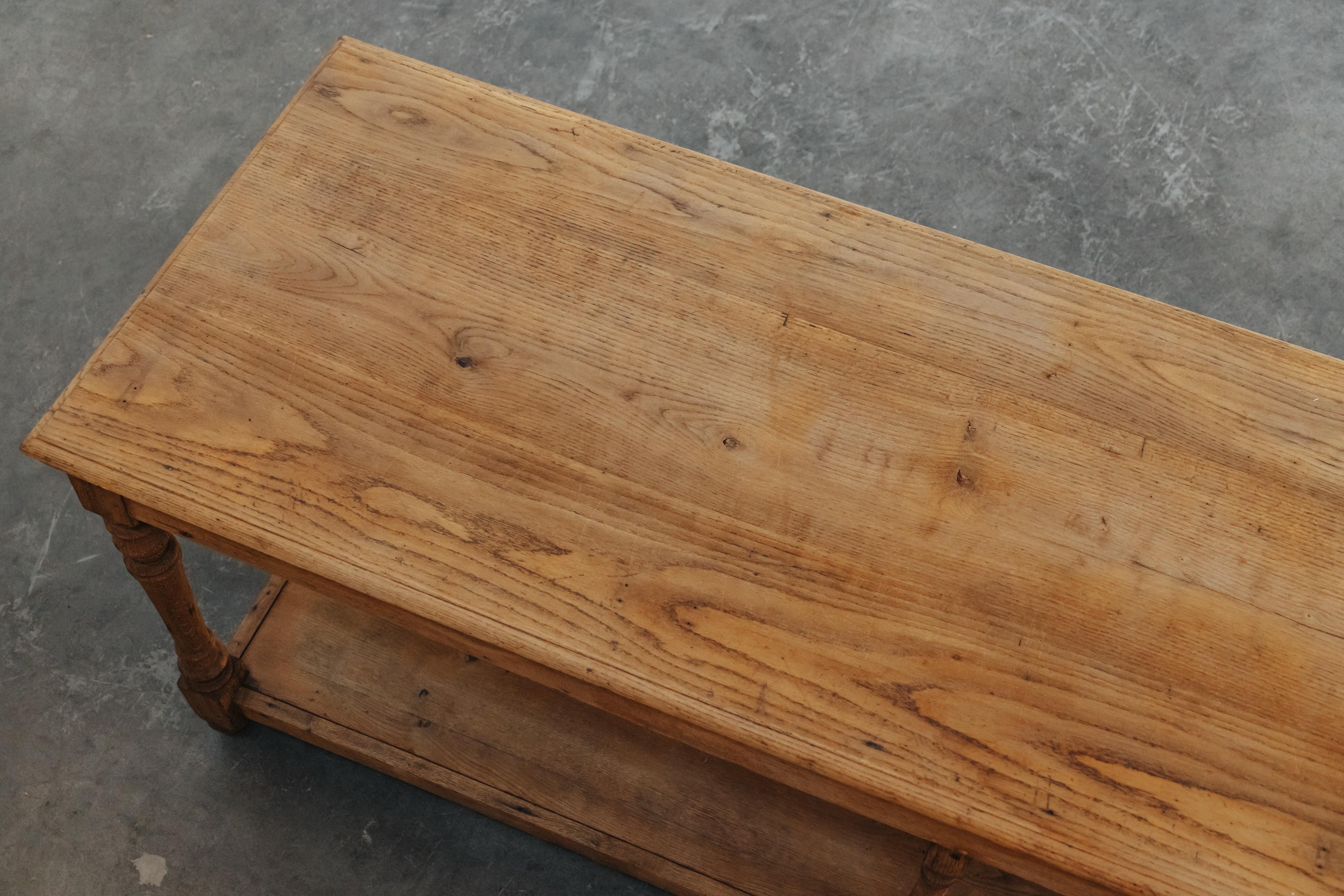 Early Oak Draper Table From France, Circa 1900 For Sale 1