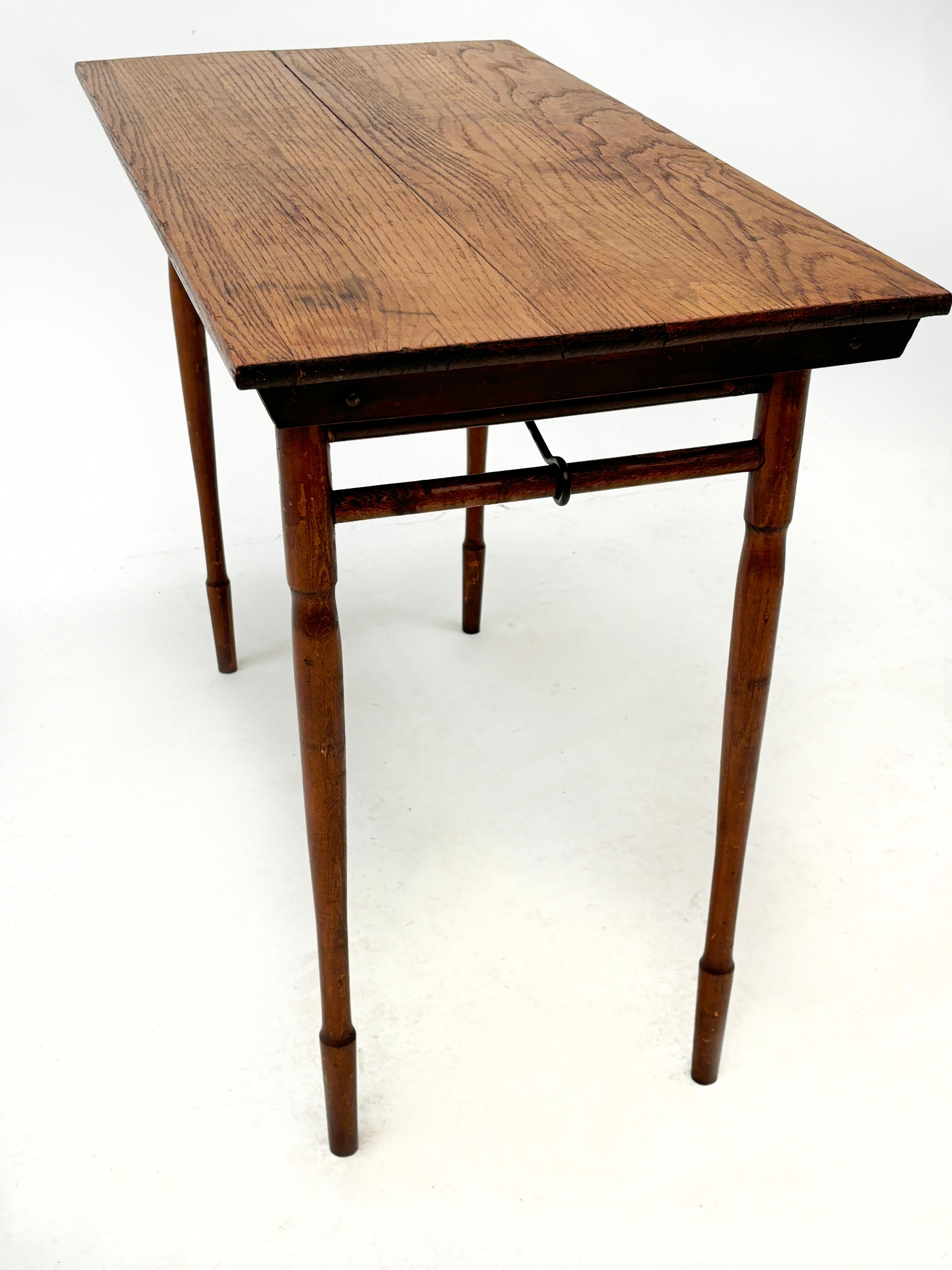 Early Oak Folding Cutting/Work Table For Sale 3