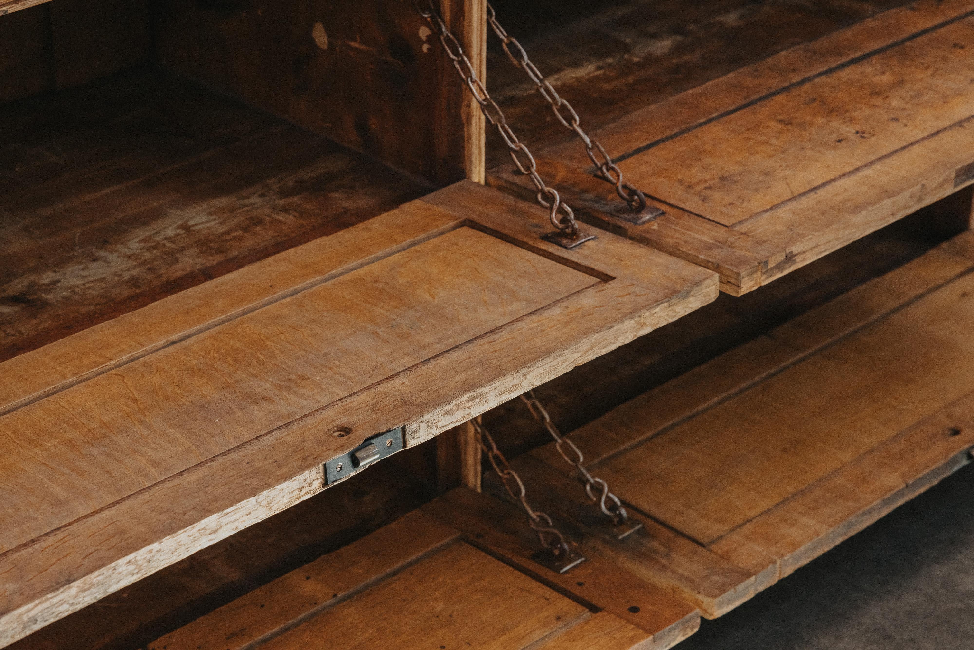 Early Oak Shop Counter From France, Circa 1920 For Sale 3