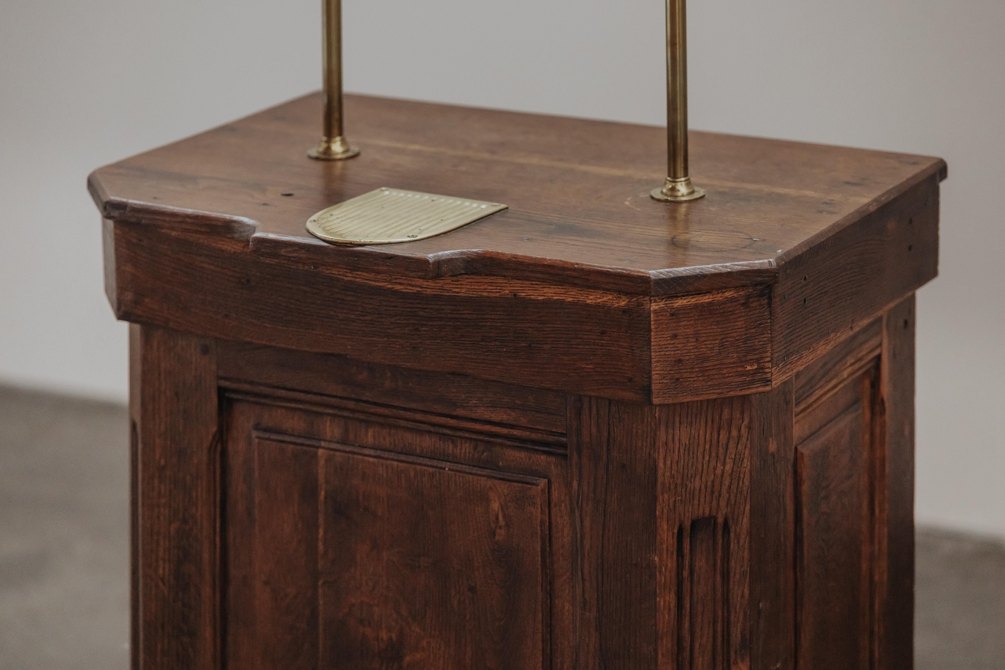 European Early Oak Shop Display Cabinet From France, Circa 1920 For Sale