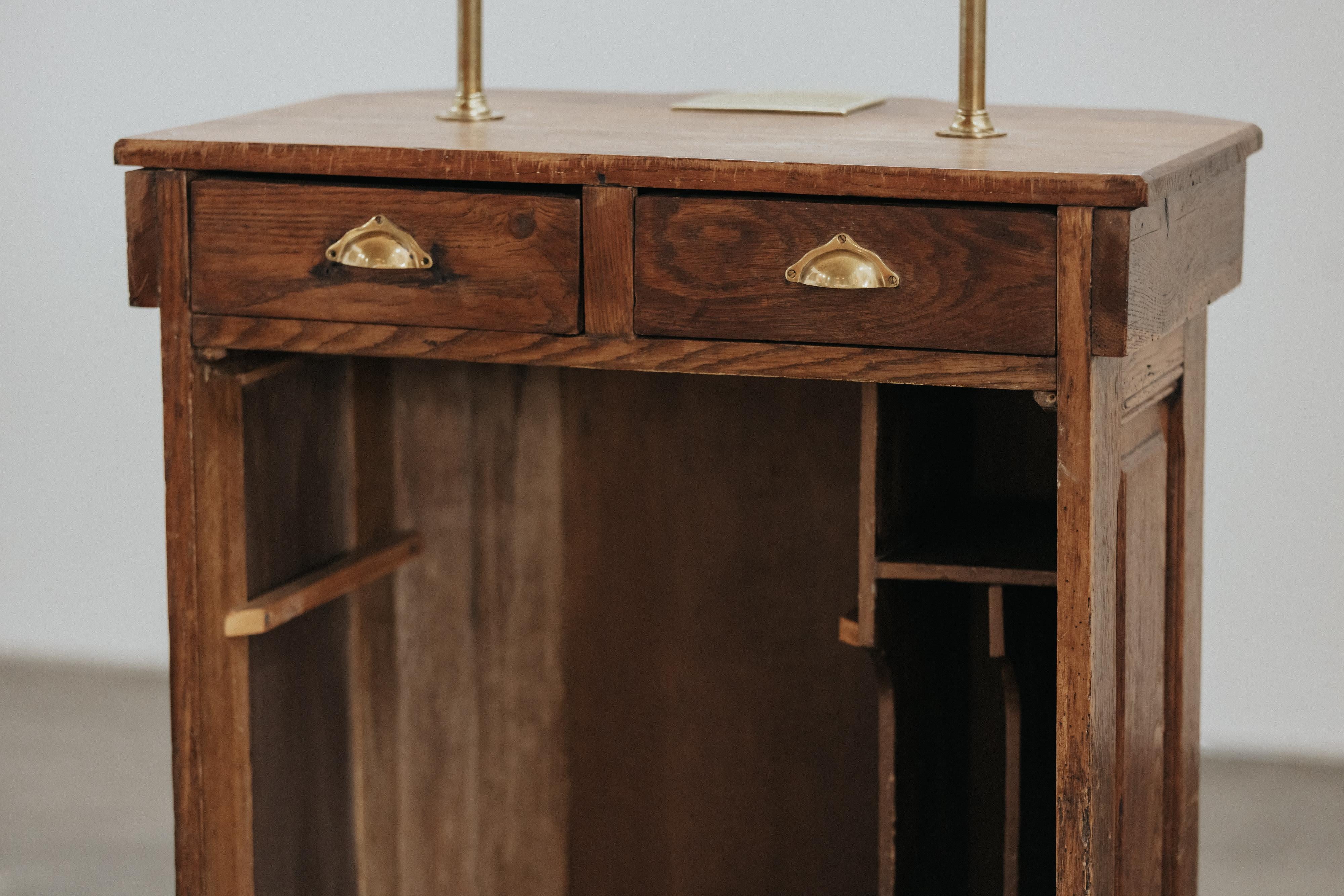 Early Oak Shop Display Cabinet From France, Circa 1920 For Sale 2