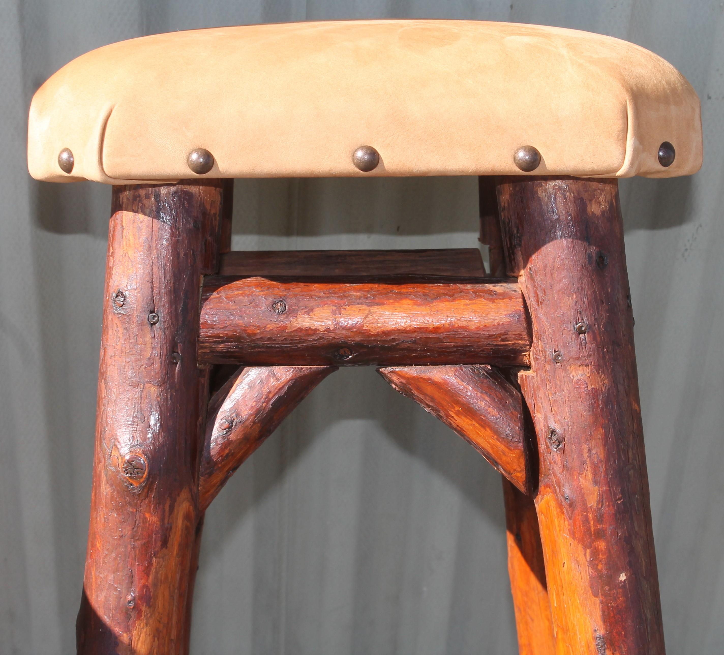 ancien tabouret de bar