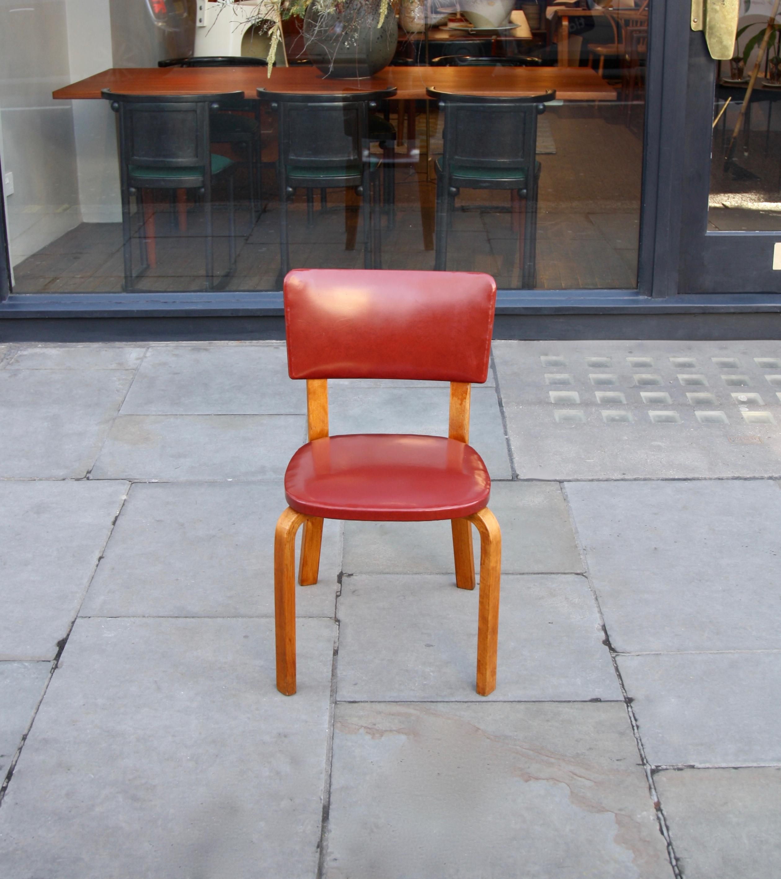 Early Original Model No 63 Chair by Alvar Aalto for Artek in Birch & Red, 1935 4