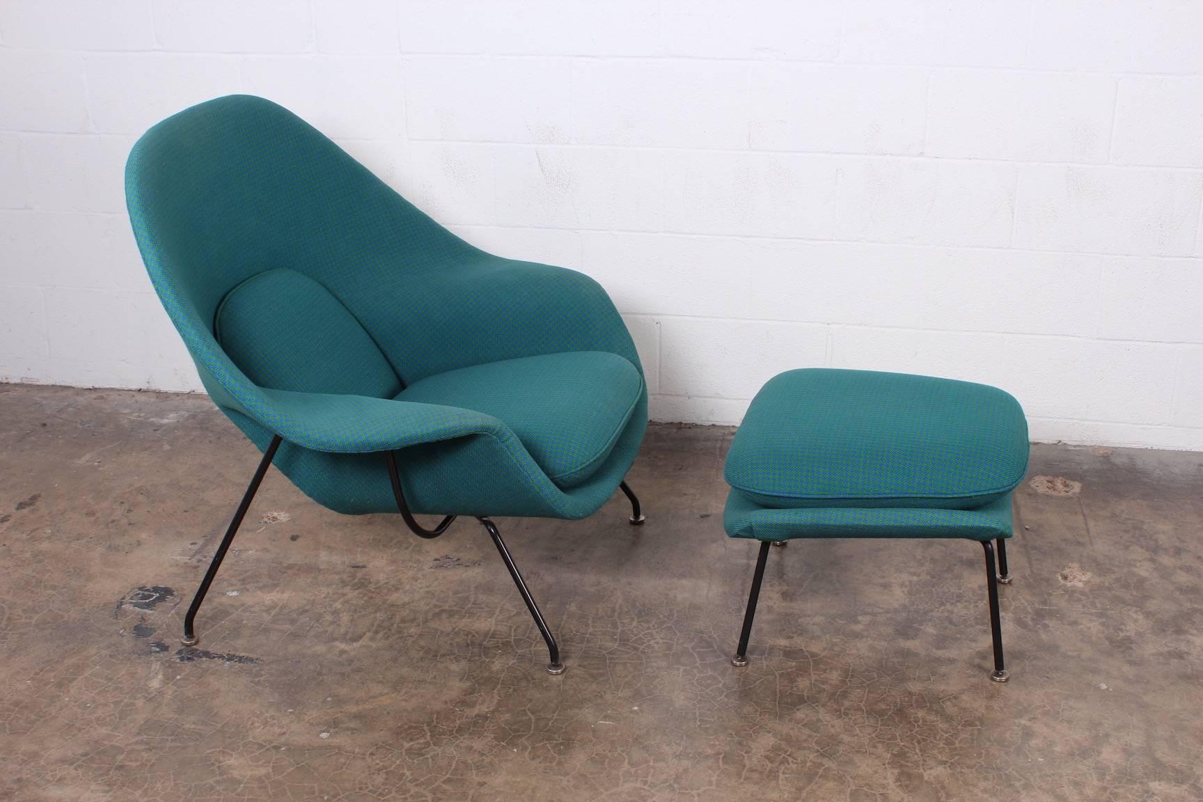 Early Original Womb Chair and Ottoman by Eero Saarinen In Good Condition In Dallas, TX