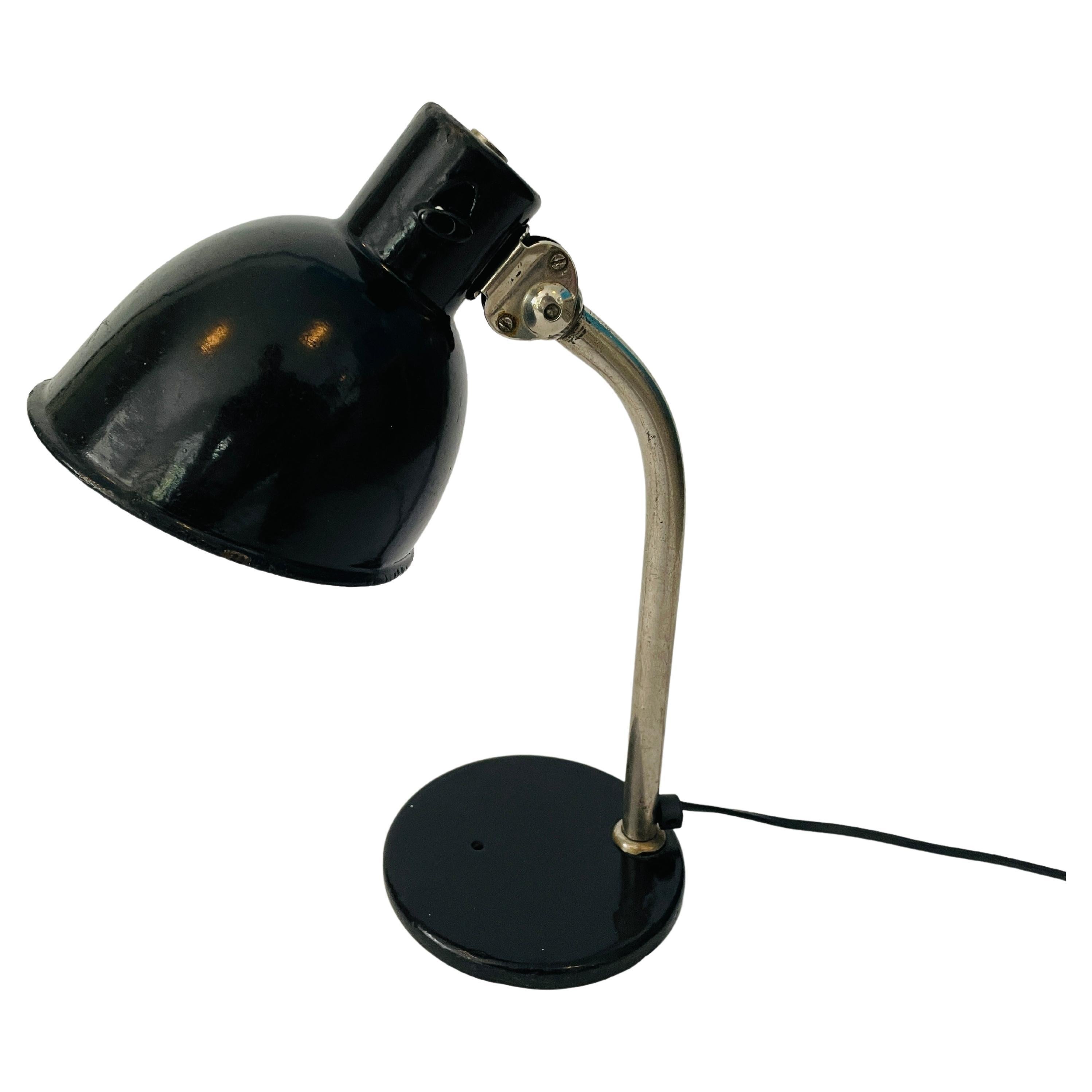 Frühe Paavo Tynell-Schreibtischlampe, Modell 5307, TAITO Finnland 1930er Jahre im Angebot