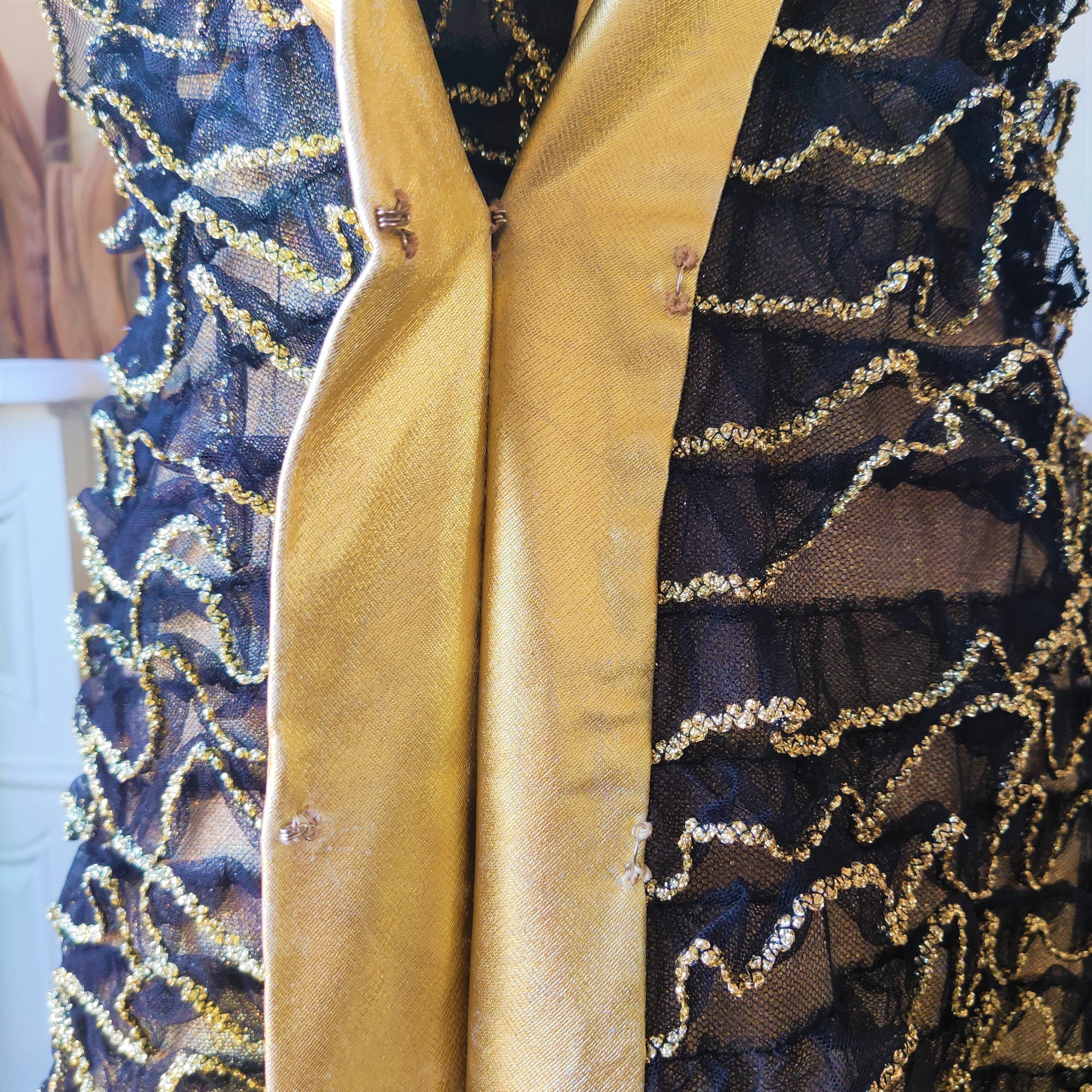PACO RABANNE Robe de soirée vintage or et argentée avec manches longues en métal, début de sa carrière en vente 5