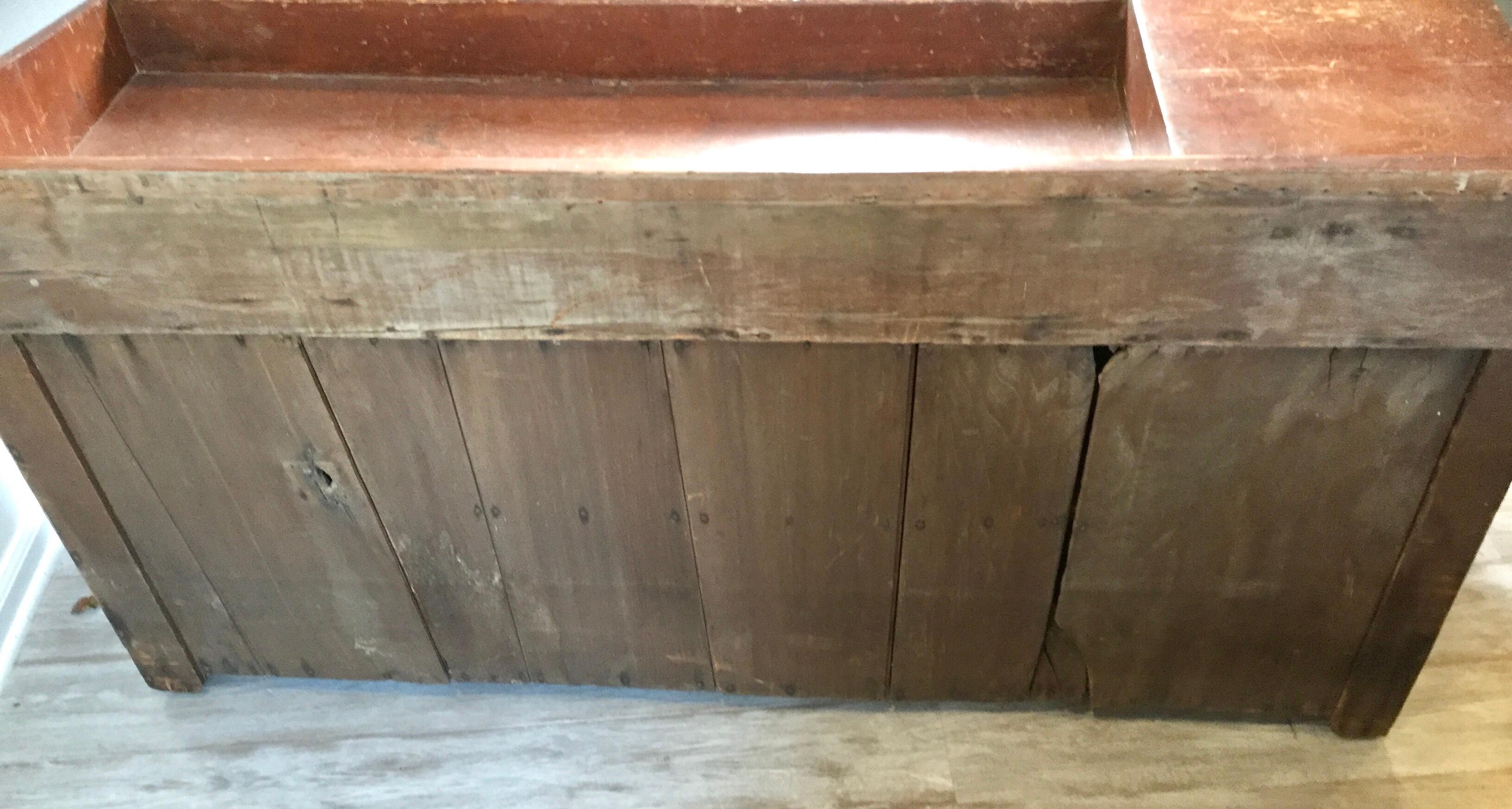 Early Painted Primitive Pine Dry Sink, 1830s 1