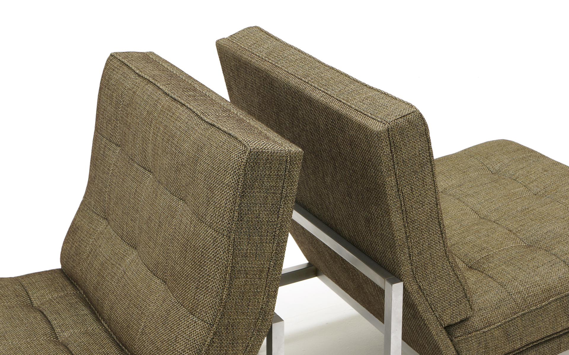 Mid-20th Century Early Pair of Florence Knoll Armless Slipper Lounge Chairs, Excellent Condition