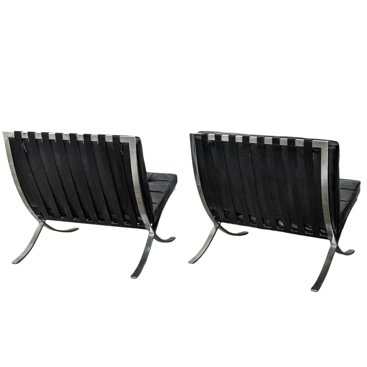 American Early Pair MCM Knoll Barcelona Chairs Black Leather Mies van der Rohe 1961 For Sale
