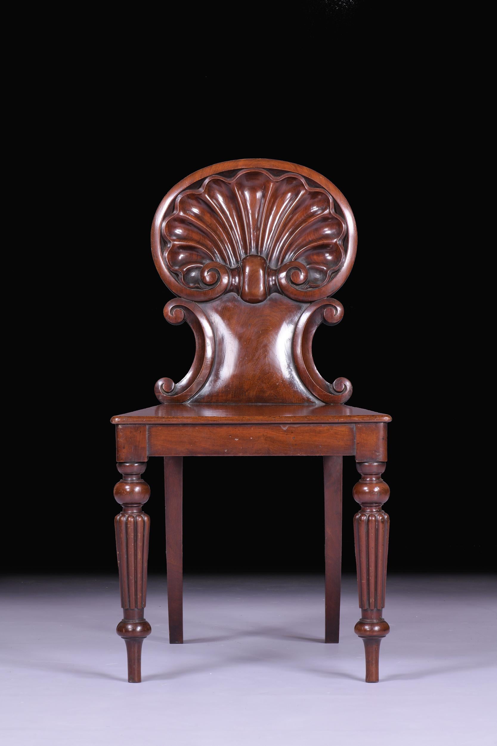 Anglais Paire de chaises de salon Regency anglaises du 19e siècle attribuées à Gillows en vente