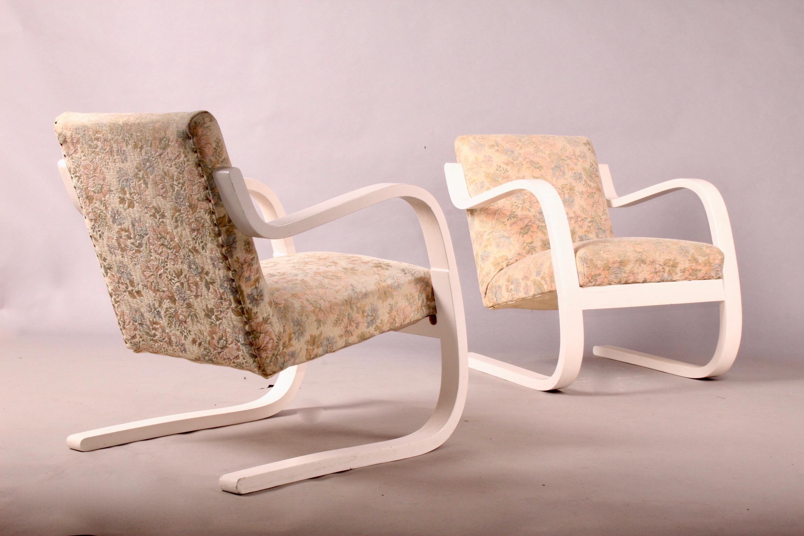 Finnish Early Pair of Alvar Aalto Model 402 Chairs