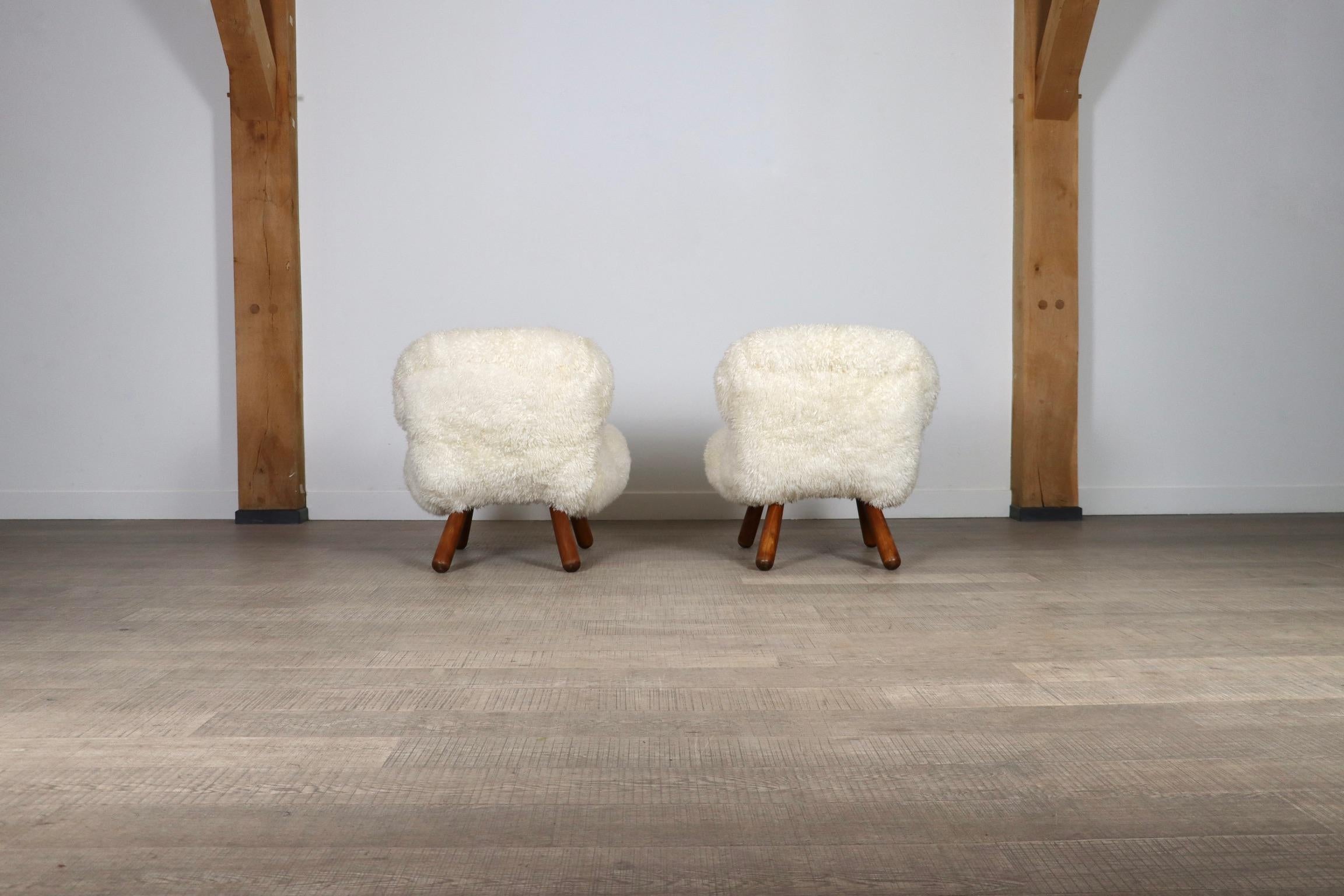 Early Pair Of Arnold Madsen Clam Chairs In Curly Sheepskin, 1944 For Sale 8
