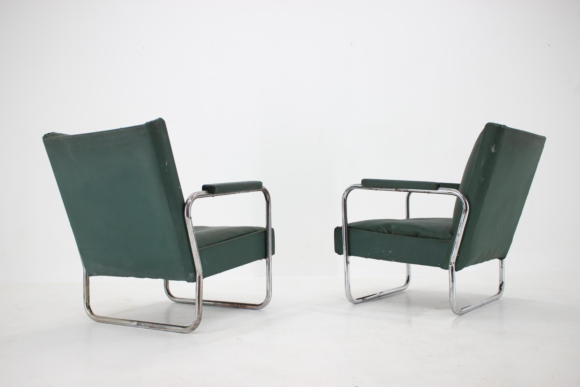 - 1930
- extremely rare 
- maker: Thonet (marked)
- design:L Walter Knoll
- publicated (see the pictures)
- original condition suitable for new upholstery
- chrome with patina.