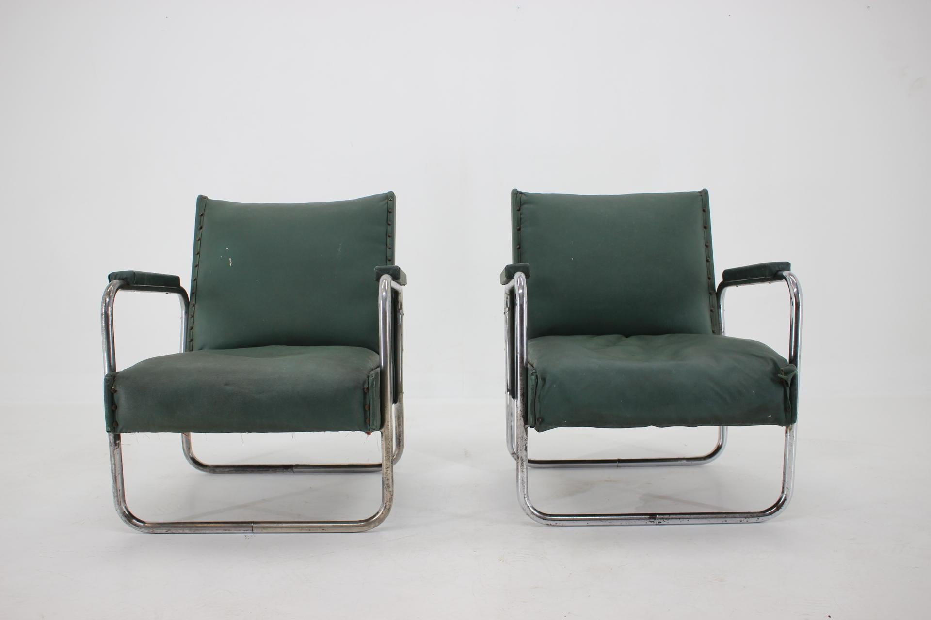 Early Pair of Bauhaus Chrome Armchairs KF-406 by Walter Knoll for Thonet, 1930s In Good Condition For Sale In Praha, CZ