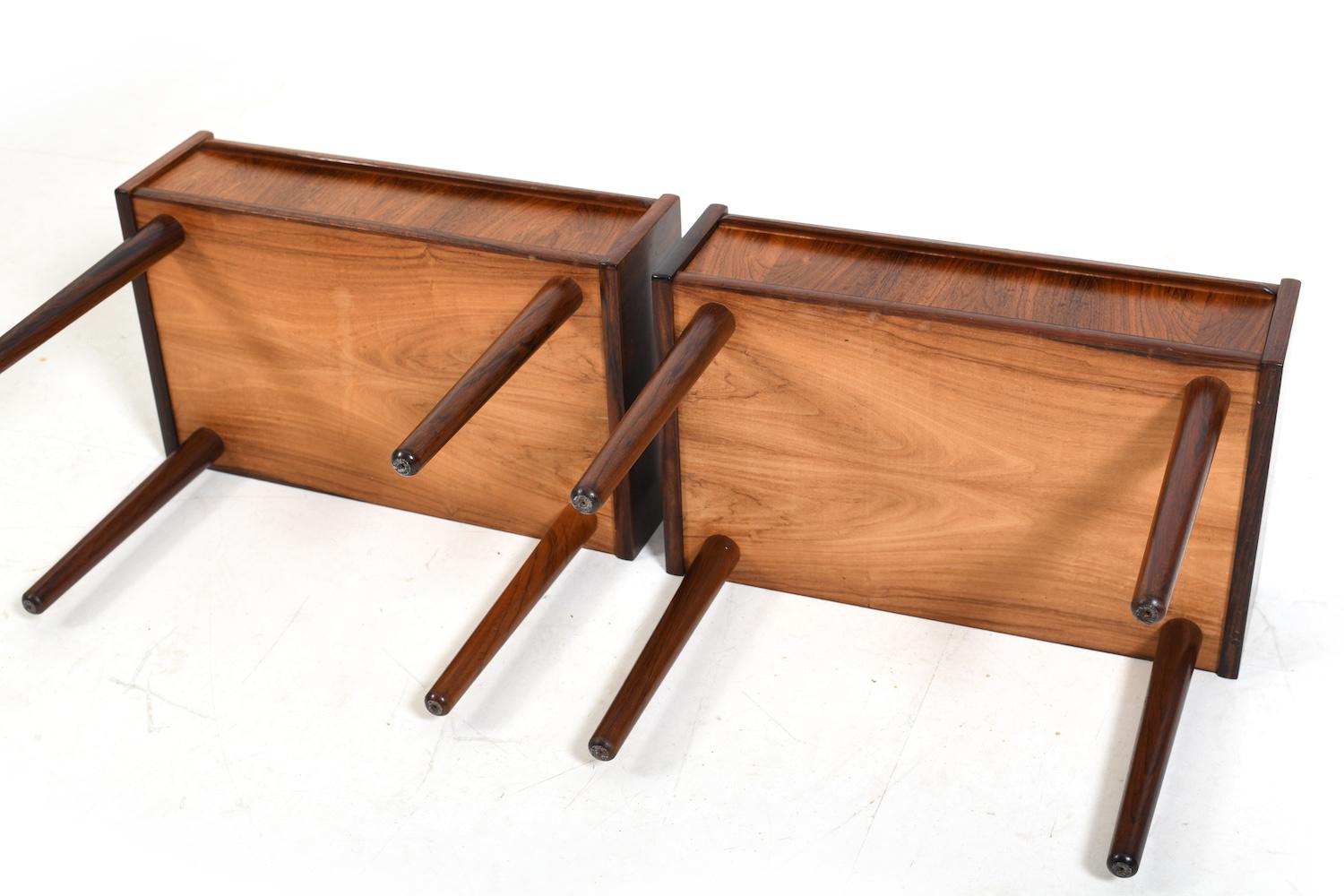 Early Pair of Danish Bedside Tables 1960s in vendita 3