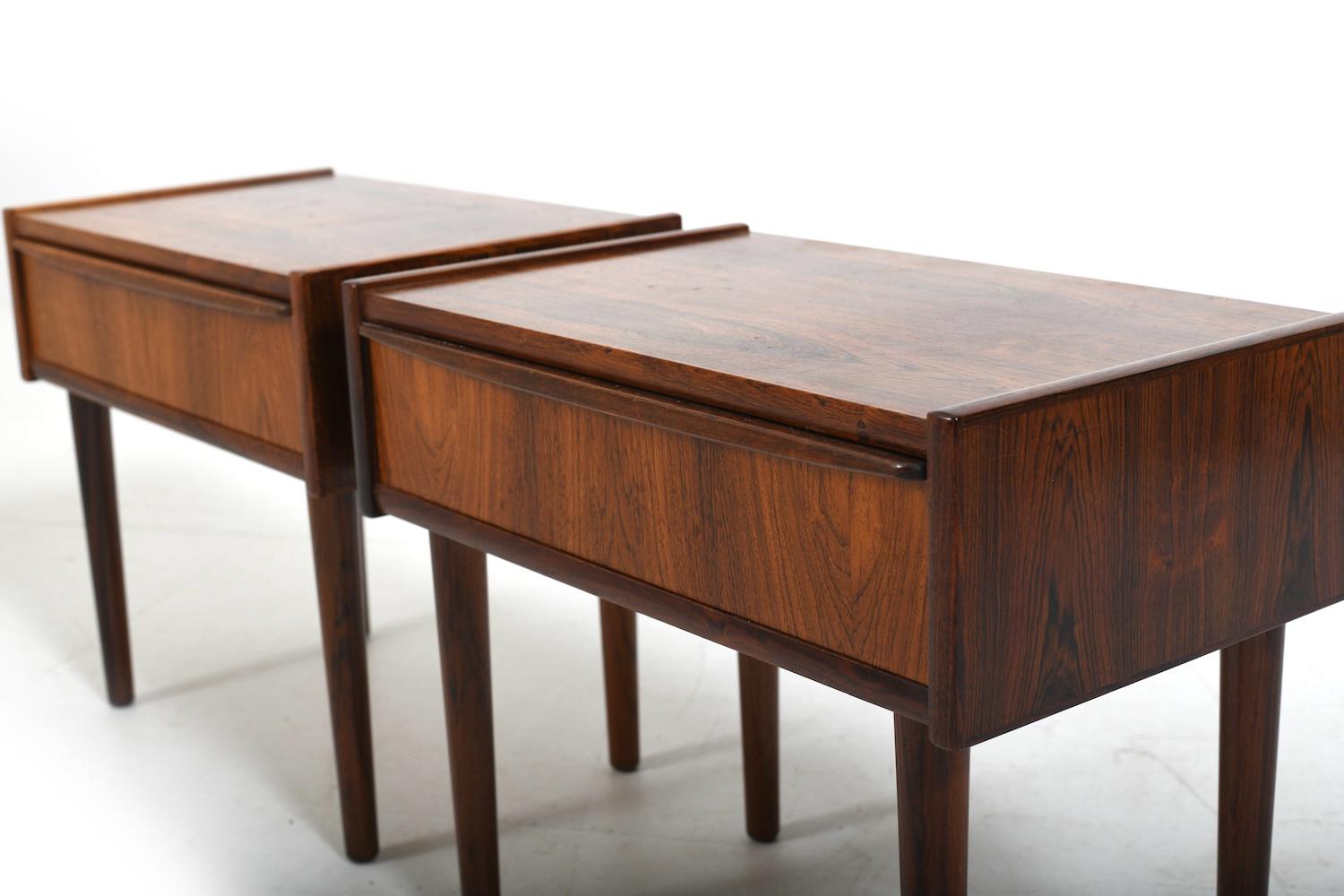 XX secolo Early Pair of Danish Bedside Tables 1960s in vendita