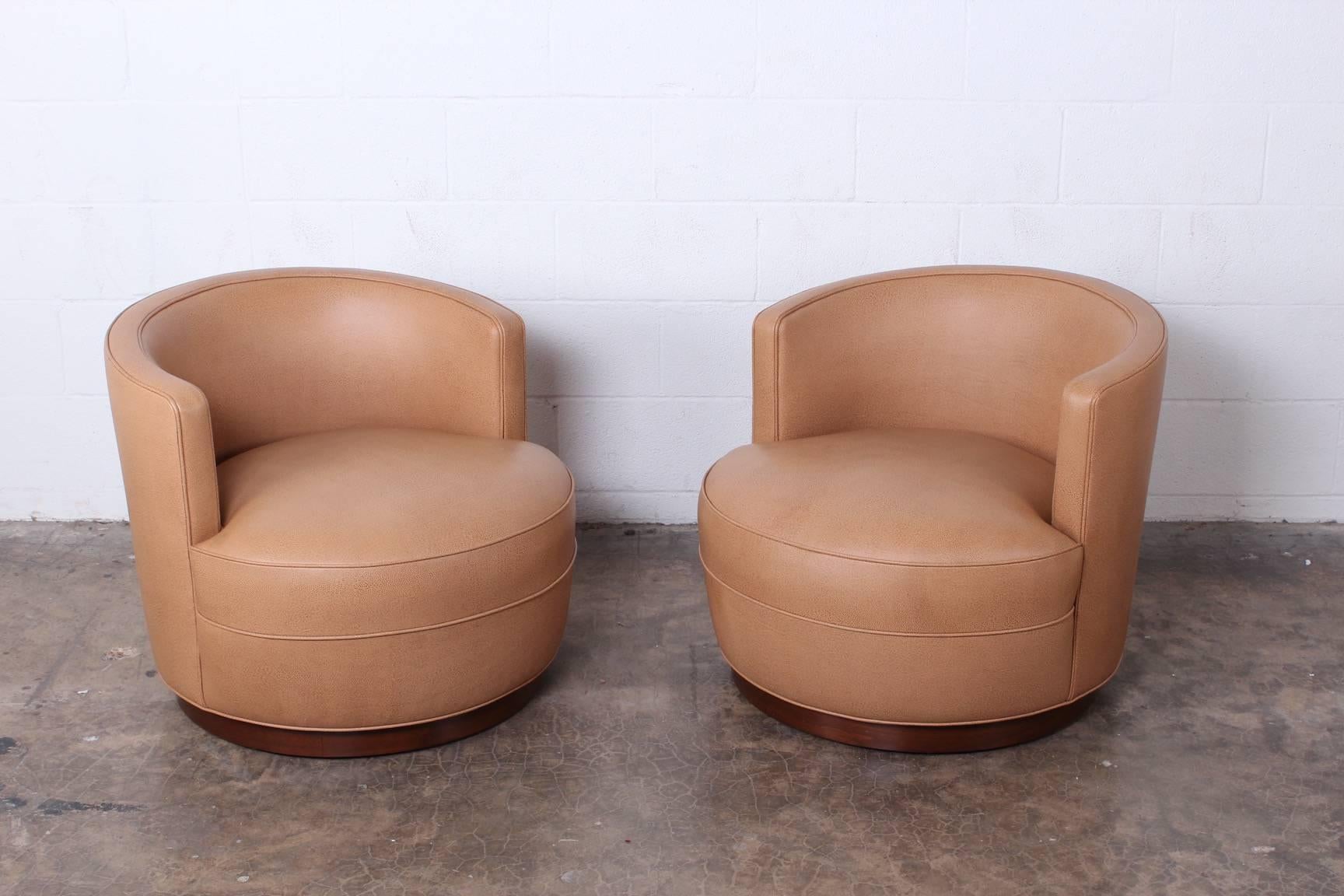 Early Pair of Dunbar Swivel Chairs by Edward Wormley 4