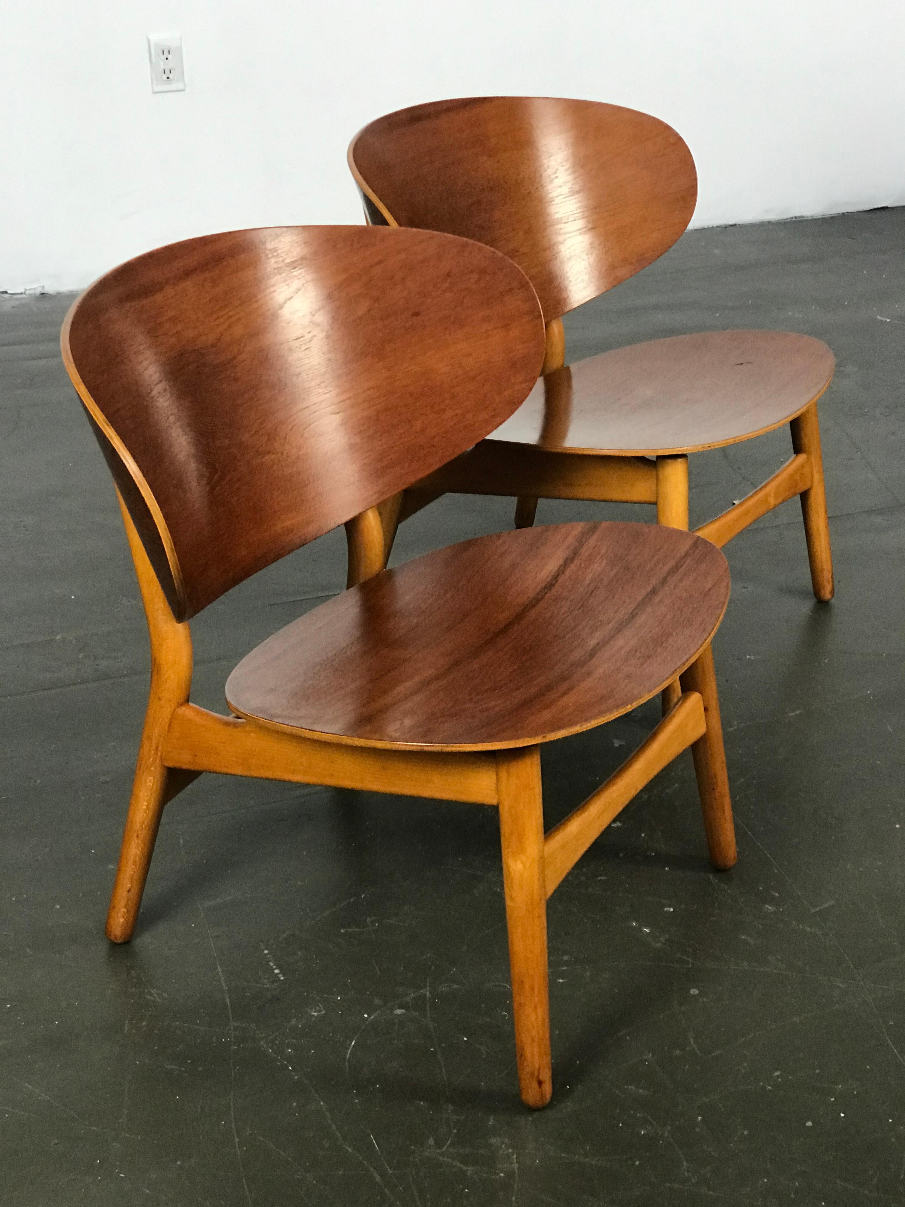Mid Century Modern Lounge Chairs by Hans Wegner in Teak and Beech  4