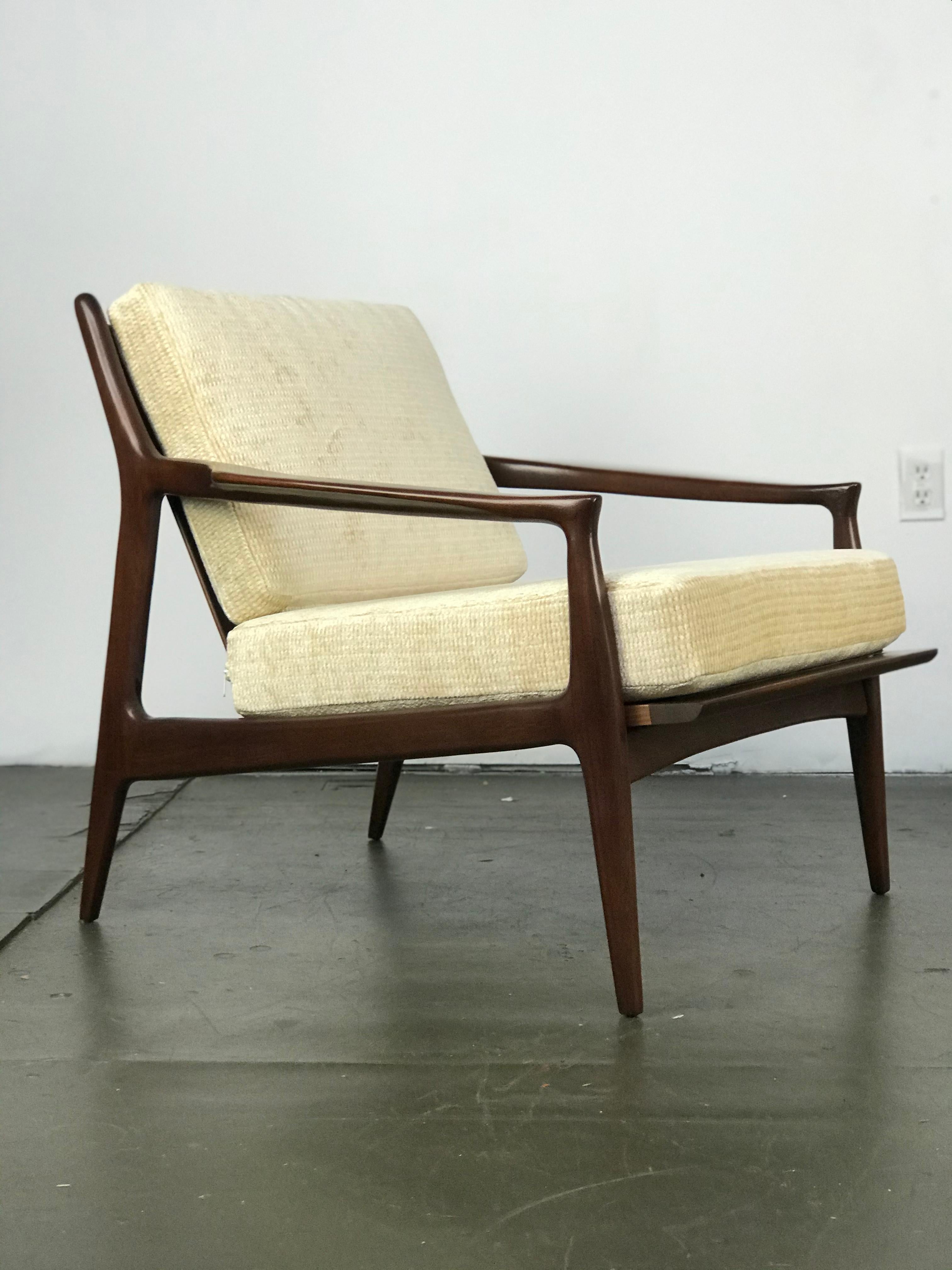 Archie Lounge Chairs by Milo Baughman for Thayer Coggin   4