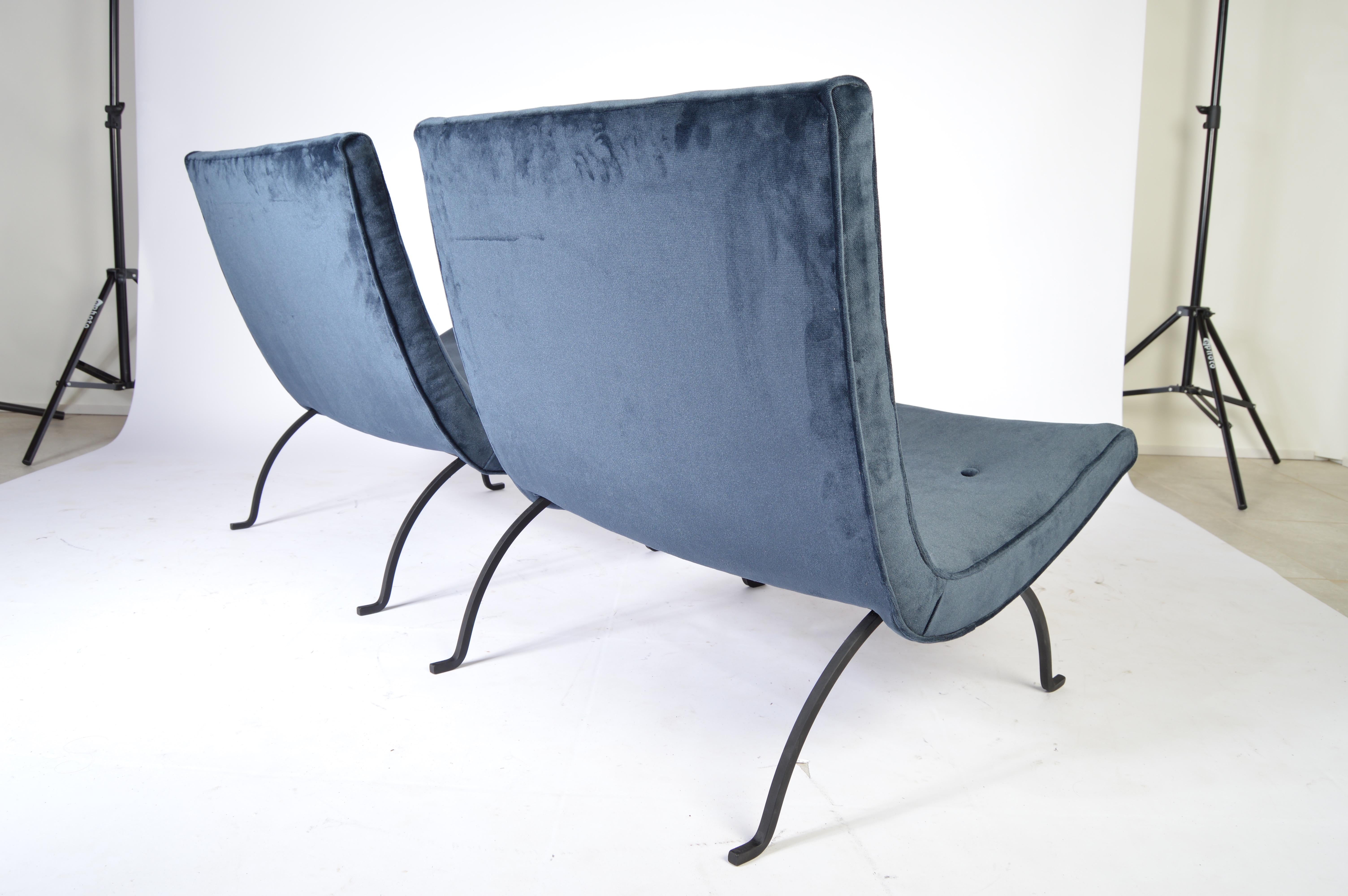 Mid-Century Modern Early Pair of Milo Baughman Scoop Lounge Chairs, circa 1950