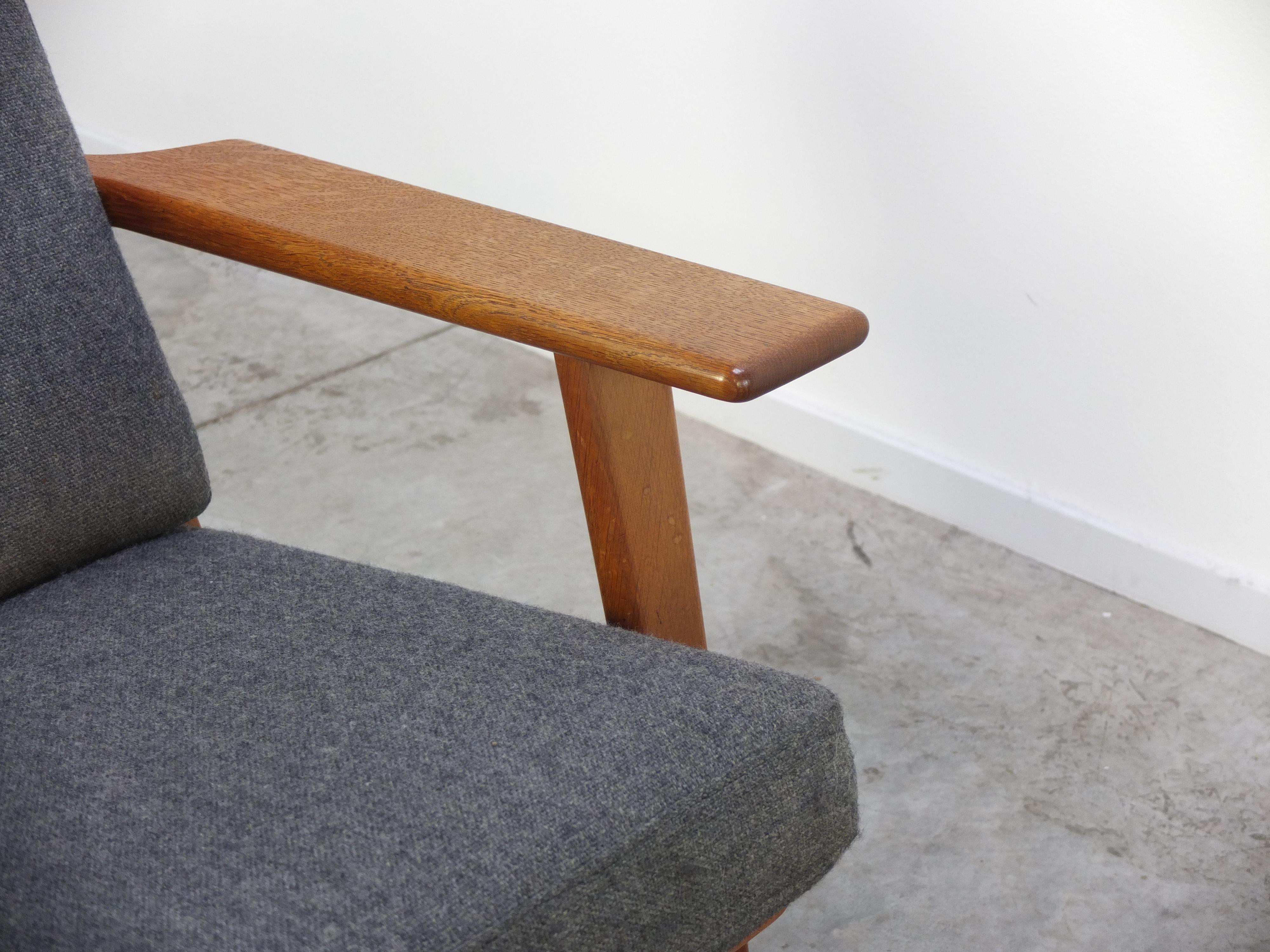 Early Pair of Oak 'GE-290' Lounge Chairs by Hans J. Wegner for Getama, 1950s 7