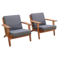 Vintage Early Pair of Oak 'GE-290' Lounge Chairs by Hans J. Wegner for Getama, 1950s