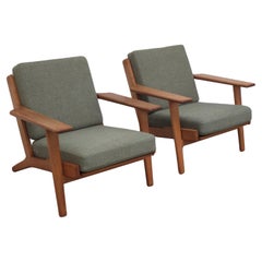 Early Pair of Oak 'GE-290' Lounge Chairs by Hans Wegner for Getama, 1953